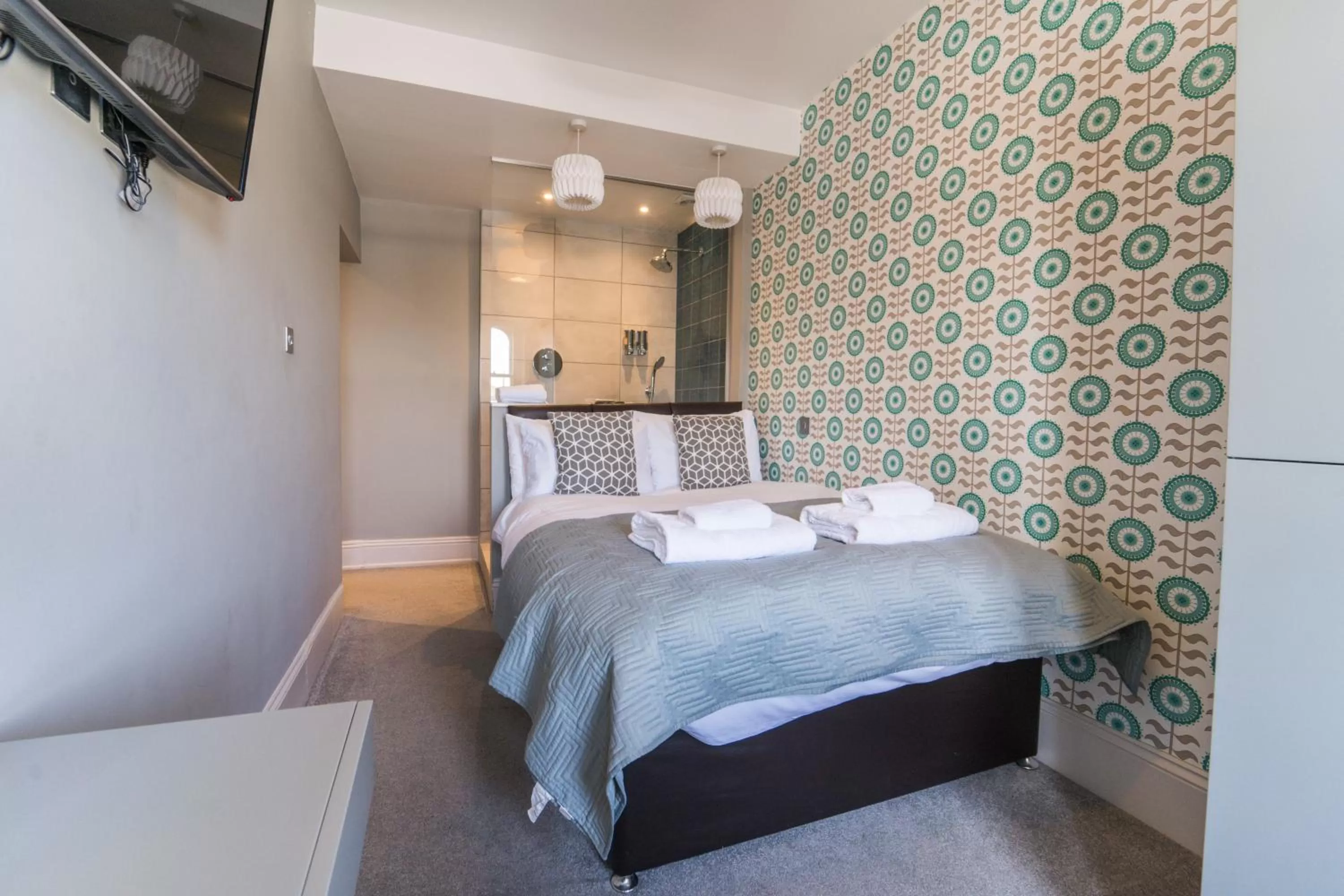 Property building, Bed in 1 Elliot Terrace