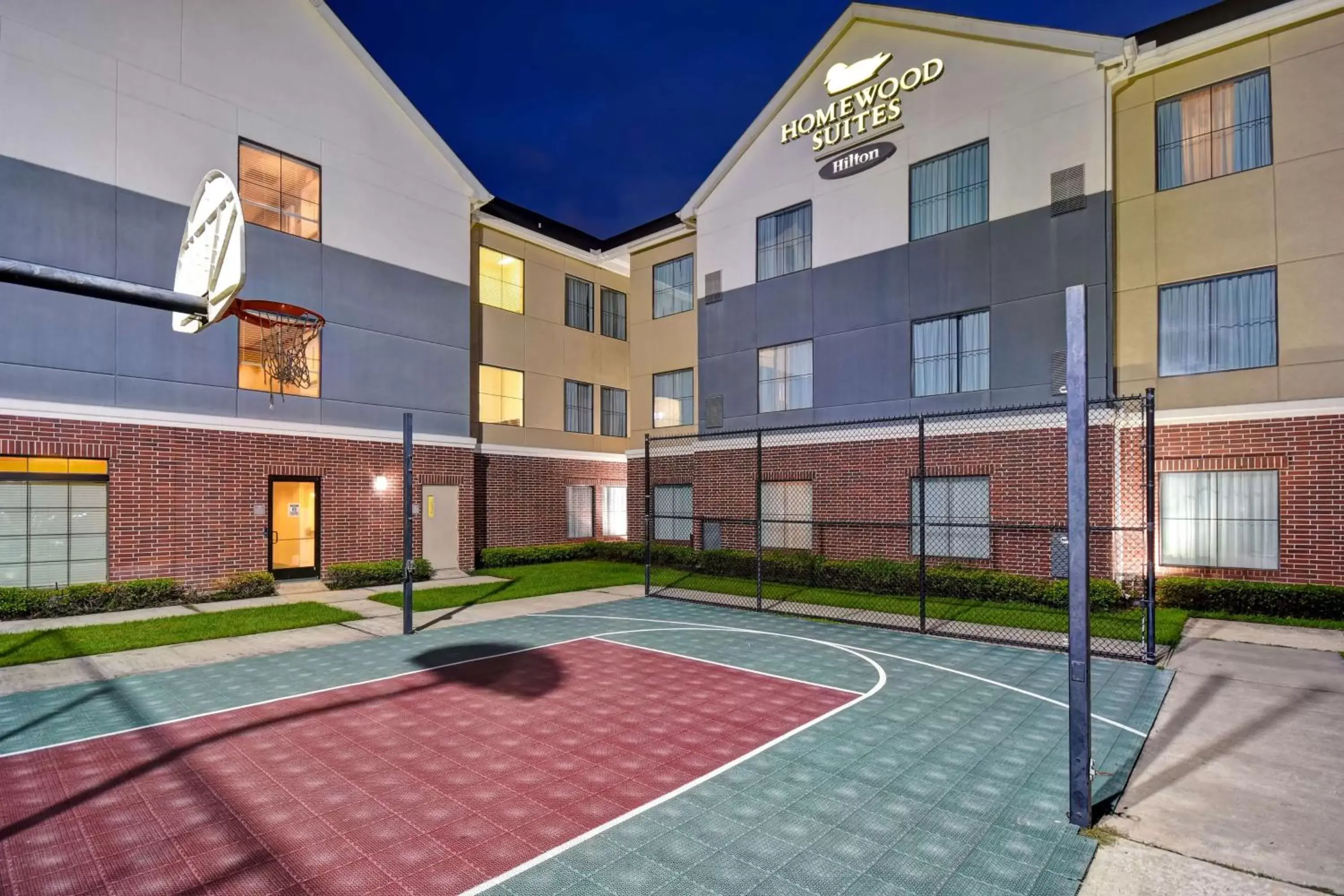 Property building in Homewood Suites By Hilton HOU Intercontinental Airport