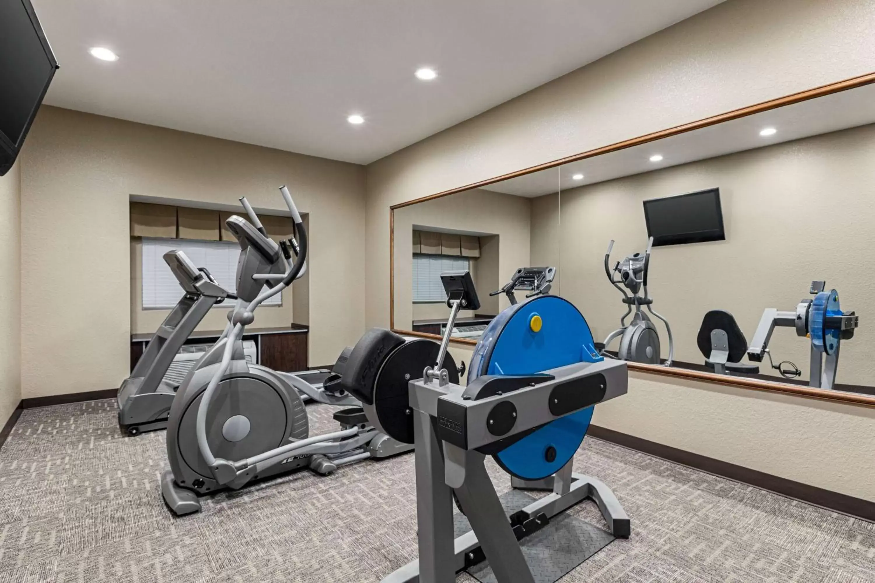 Fitness Center/Facilities in Microtel Inn & Suites by Wyndham Woodstock/Atlanta North