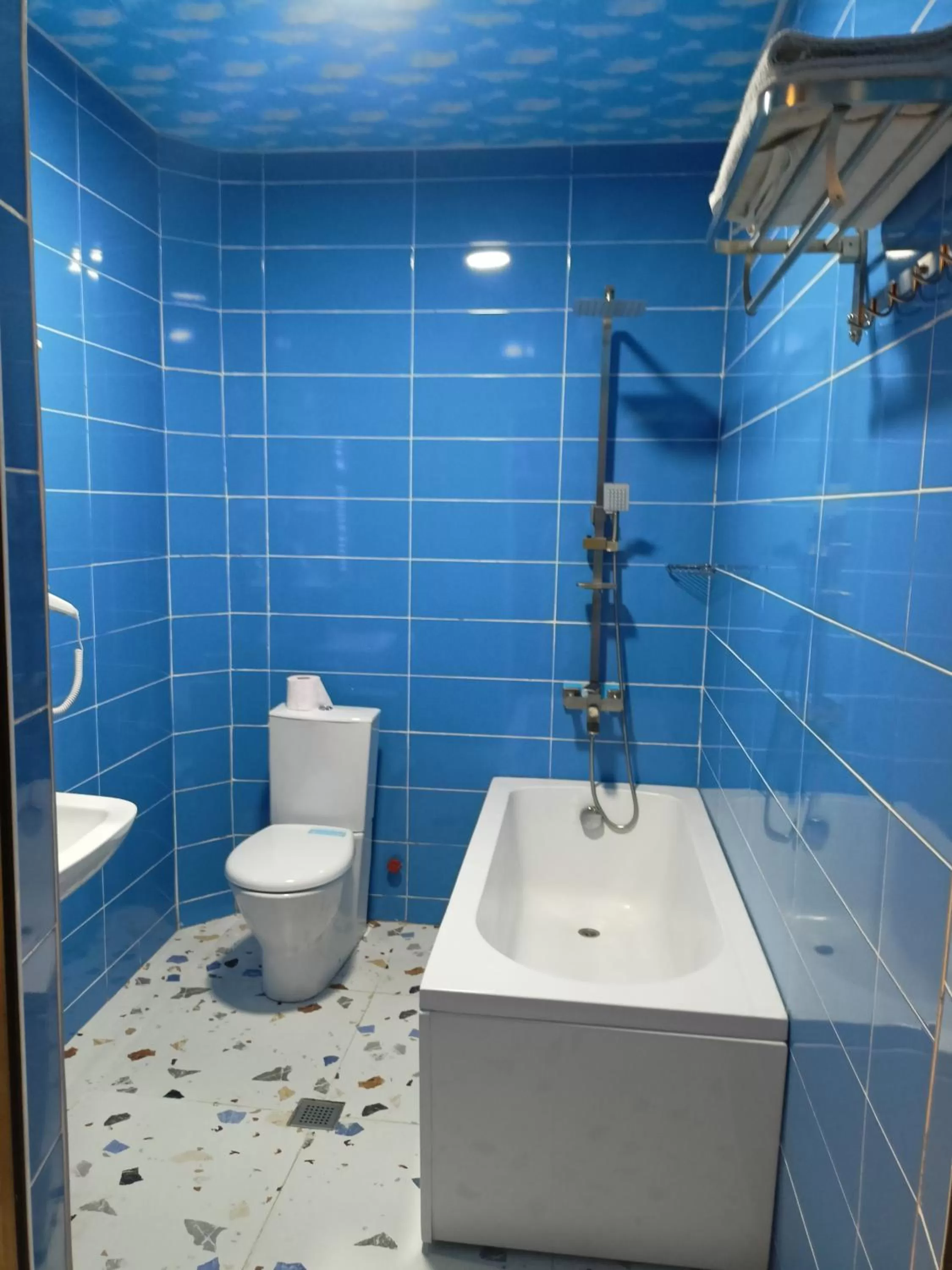 Hotel Lilo near Airport