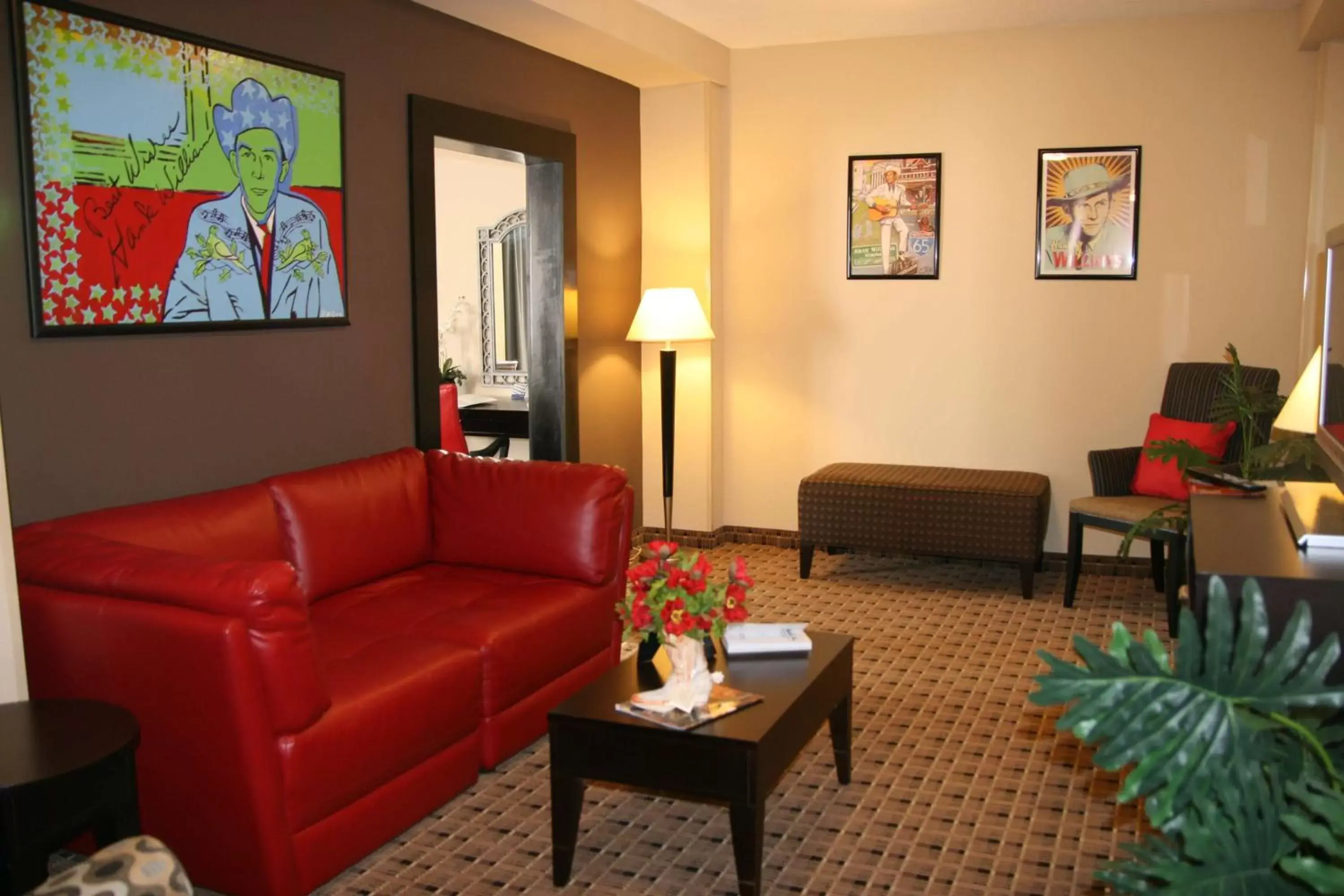 Living room, Seating Area in Hampton Inn & Suites Montgomery-Downtown