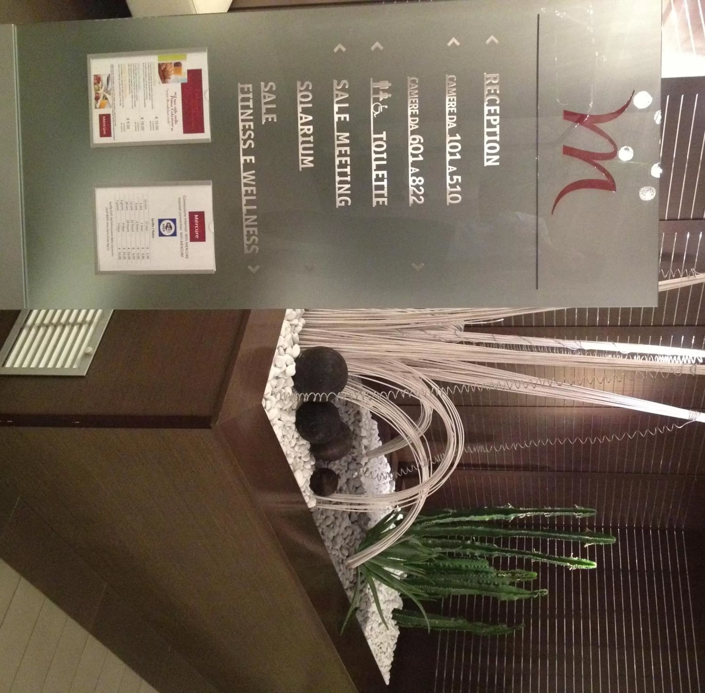 Lobby or reception in Mercure Bergamo Aeroporto