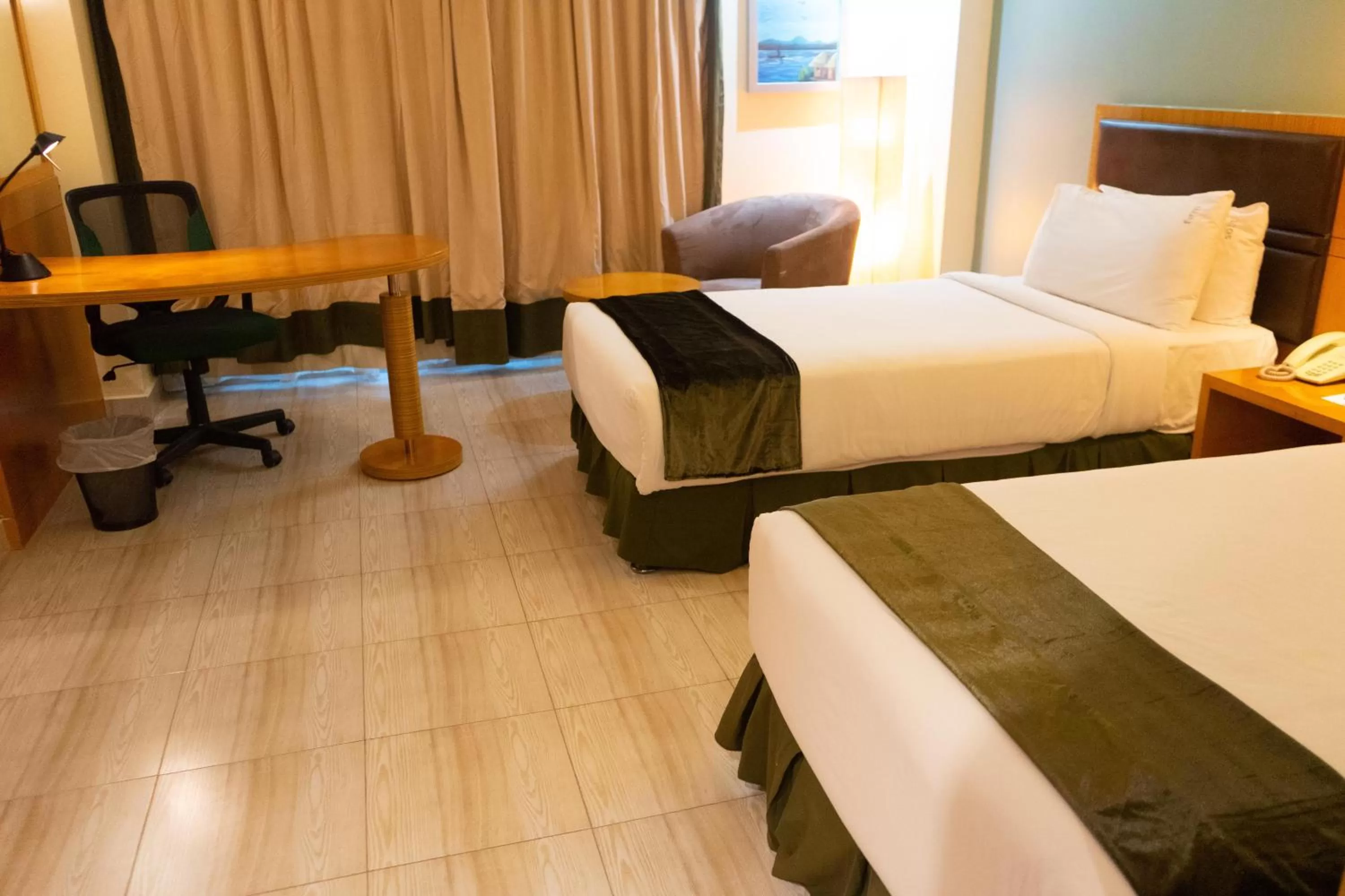 Photo of the whole room in Holiday Inn Dar Es Salaam by IHG