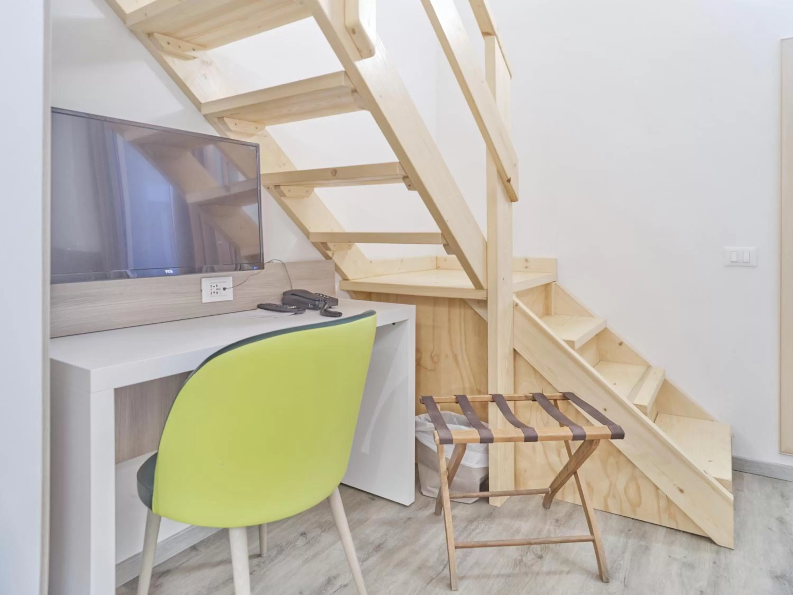 TV and multimedia in Hotel Medusa