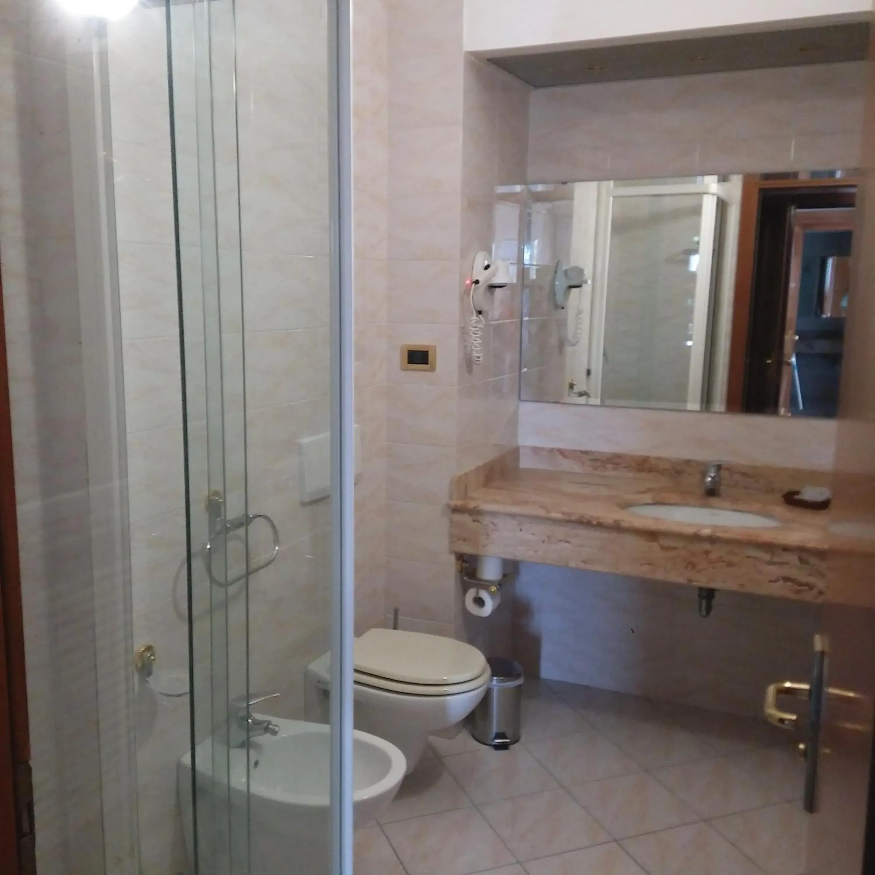 Bathroom in Hotel Principe