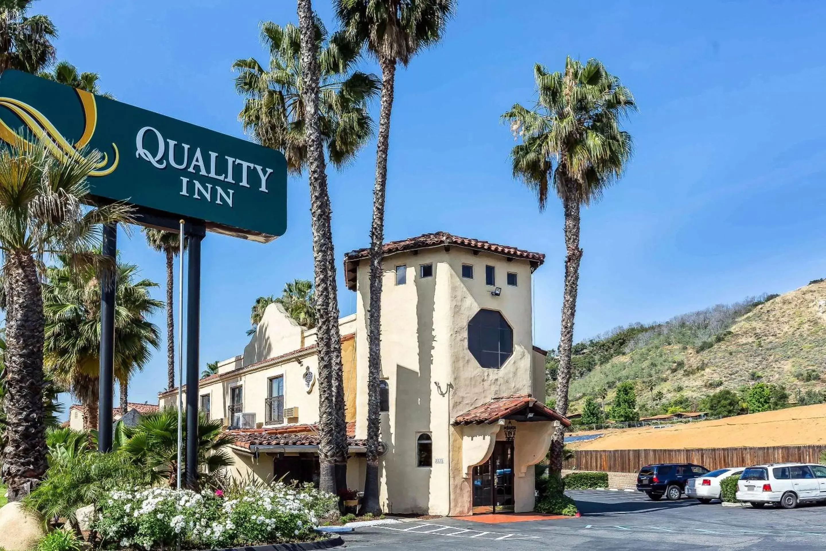 Property building in Quality Inn Fallbrook I-15 Property building in Quality Inn Fallbrook I-15