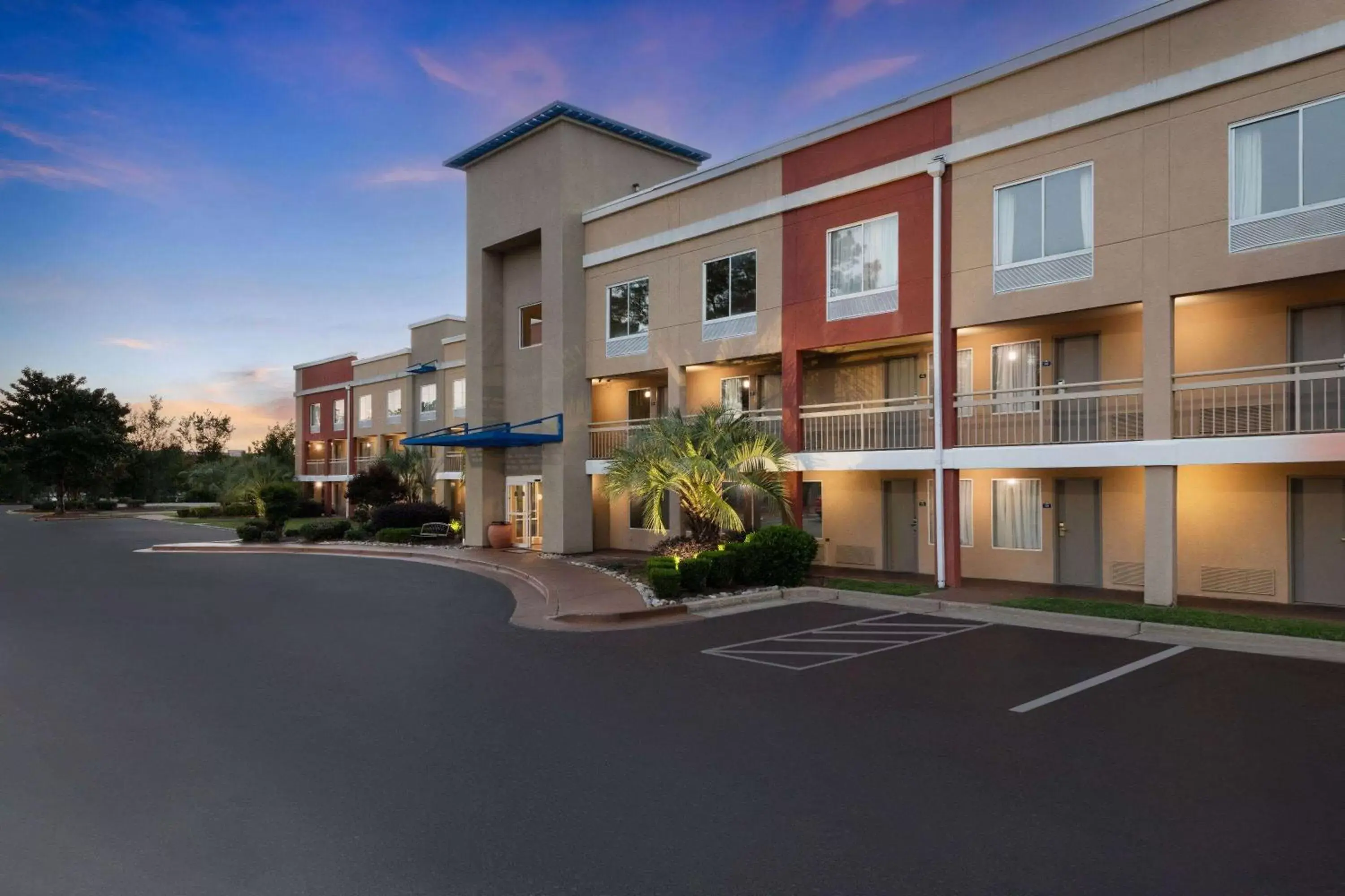 Days Inn by Wyndham Florence Near Civic Center Days Inn by Wyndham Florence Near Civic Center