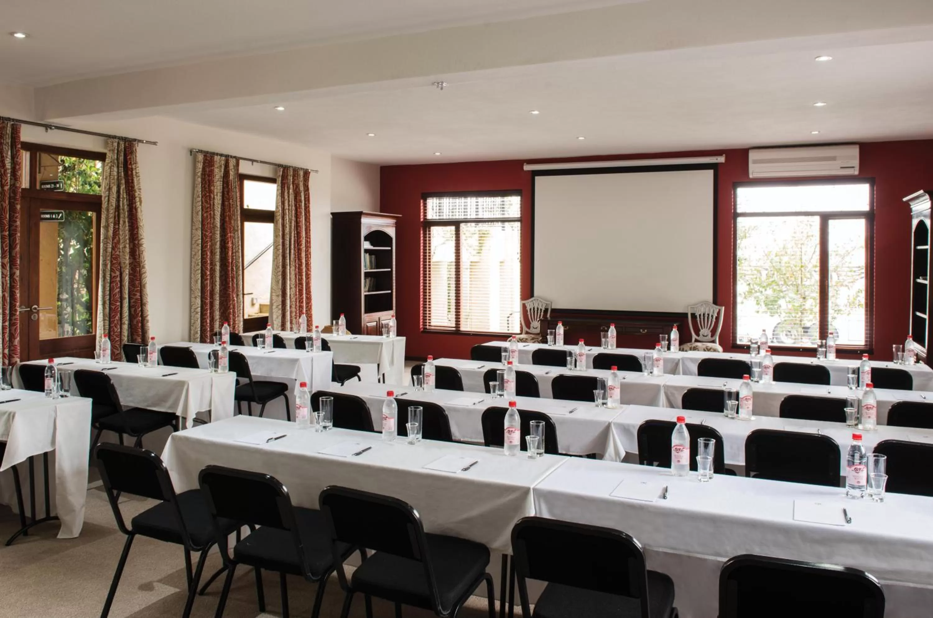 Meeting/conference room in Casterbridge Hollow Boutique Hotel
