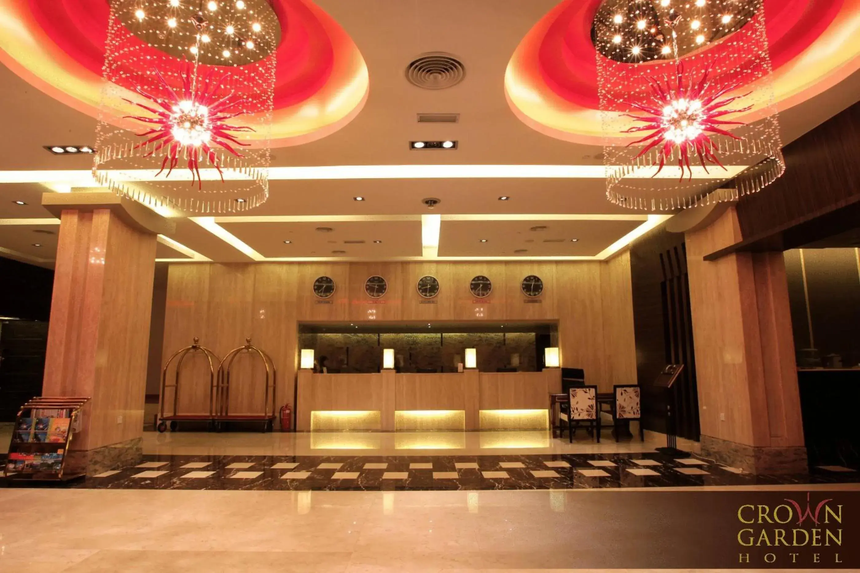 Crown Garden Hotel Crown Garden Hotel