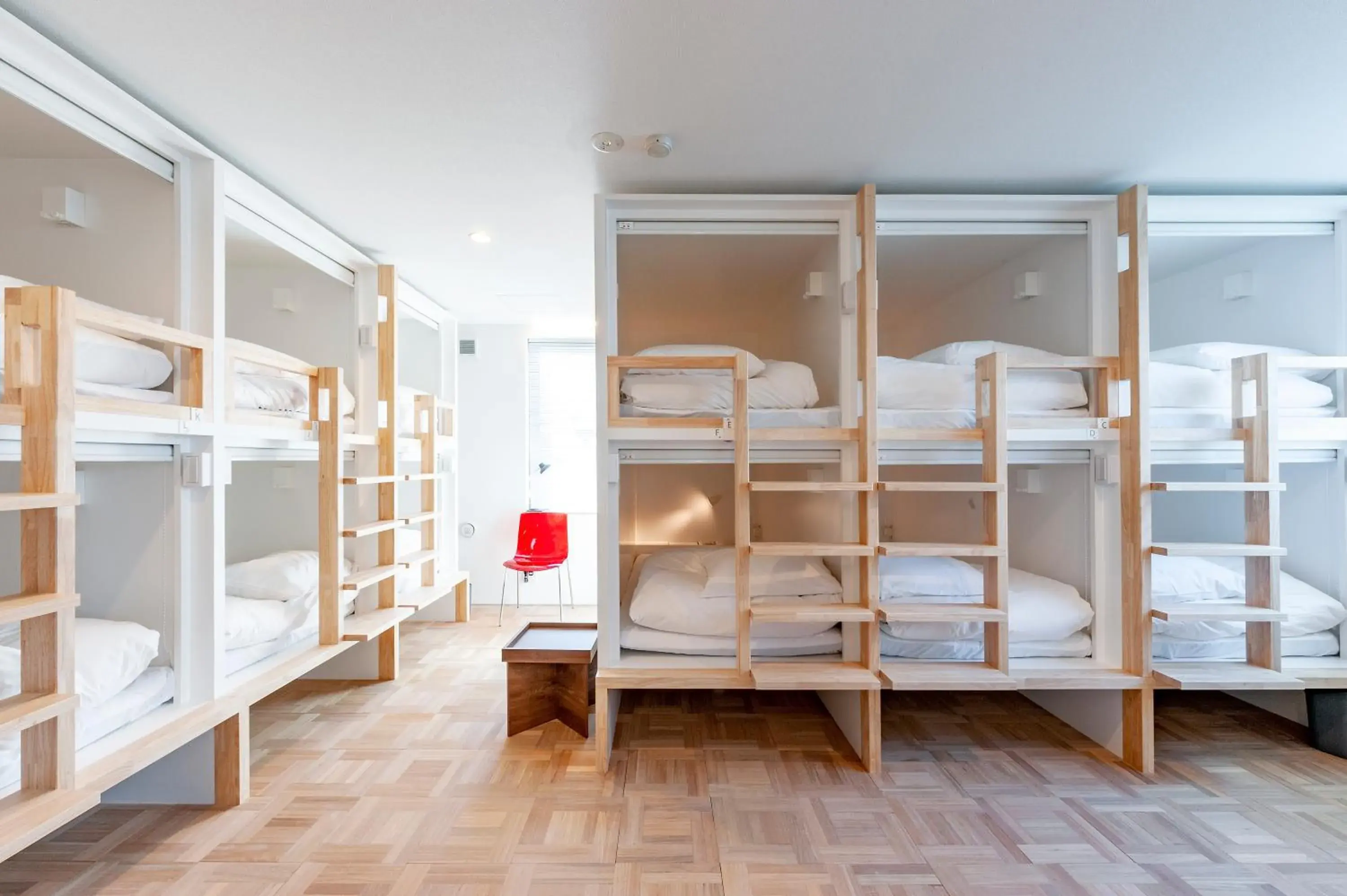 Bunk Bed in plat hostel keikyu haneda home