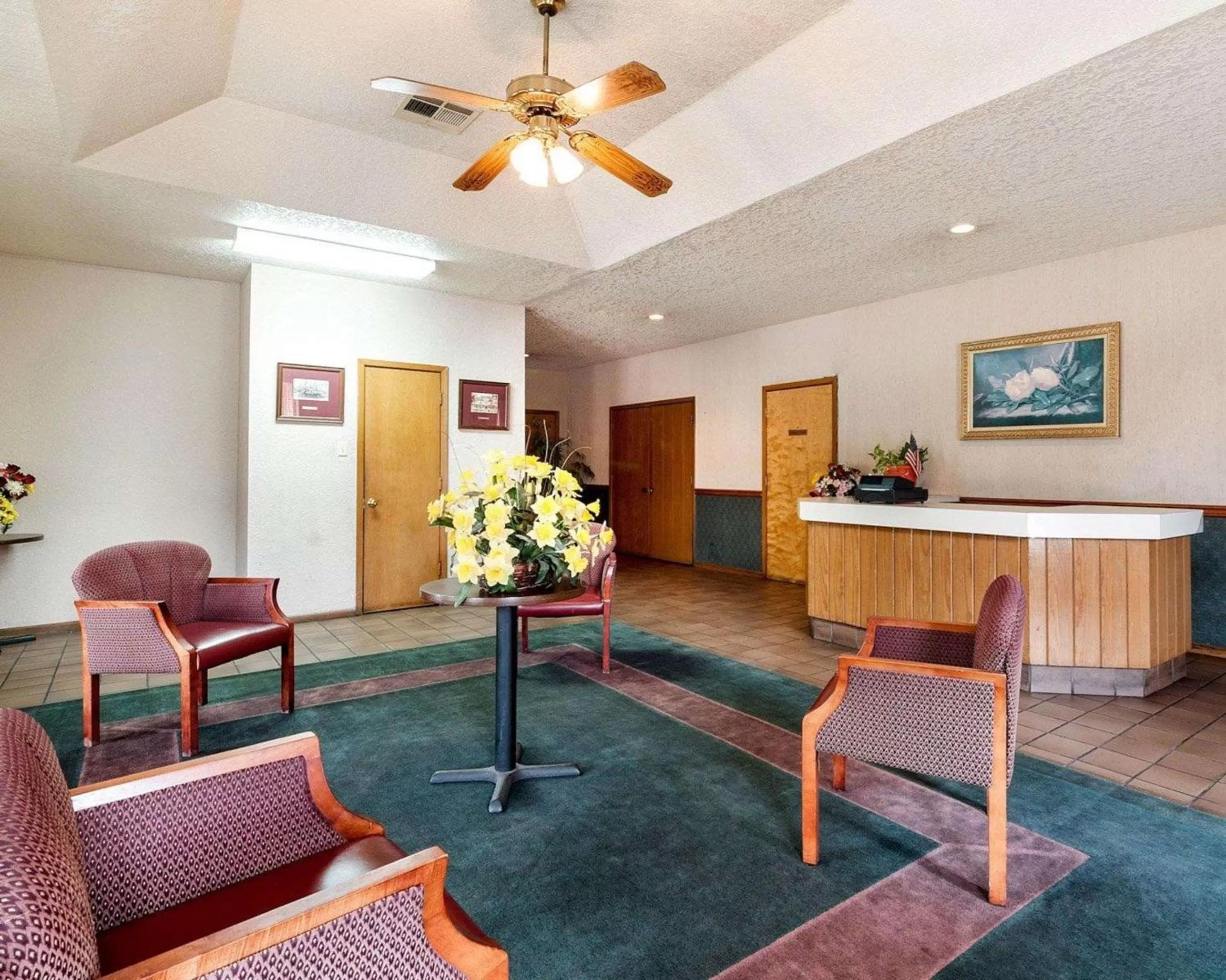 Restaurant/places to eat in Rodeway Inn Jasper