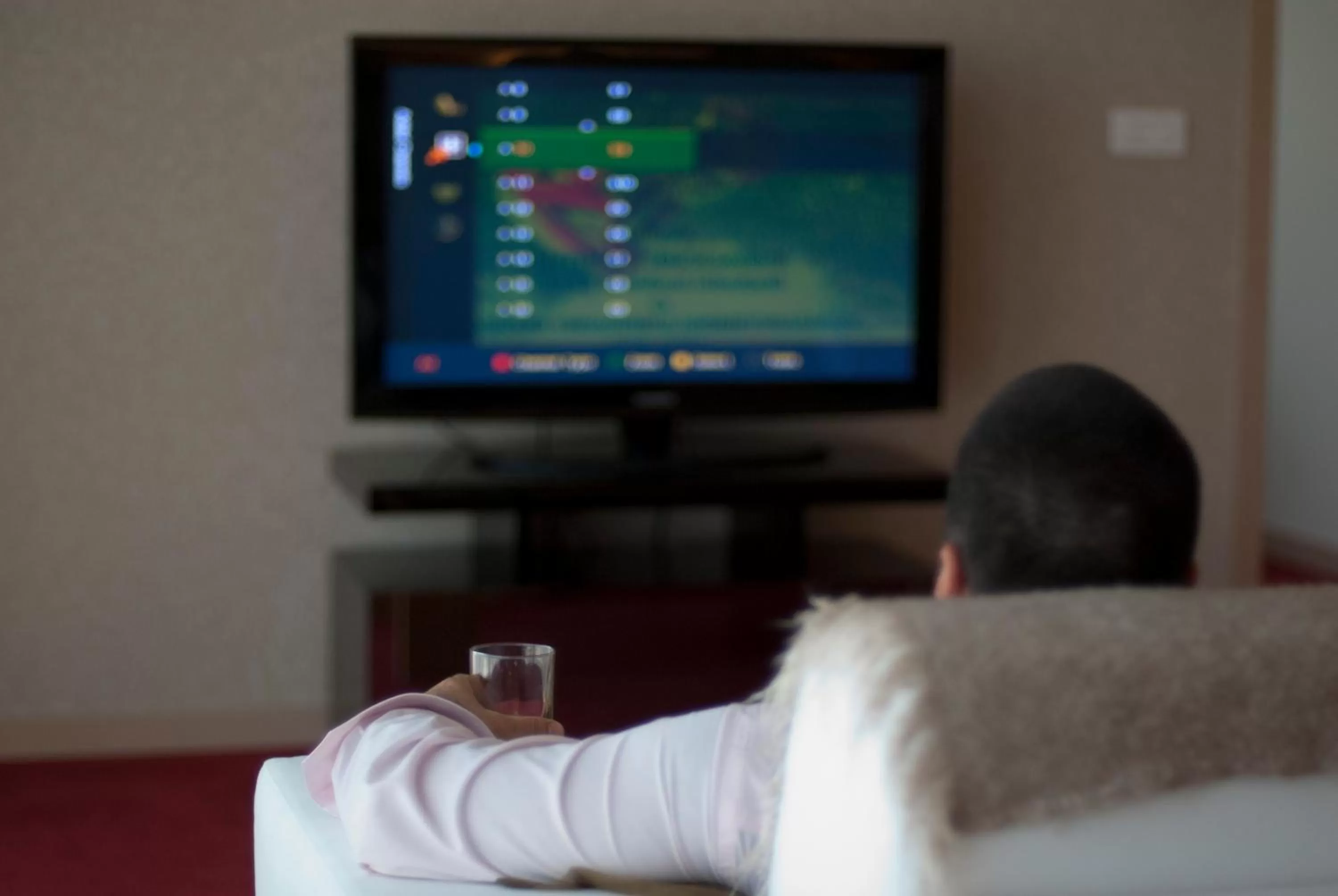 TV and multimedia in Ramada by Wyndham Oradea