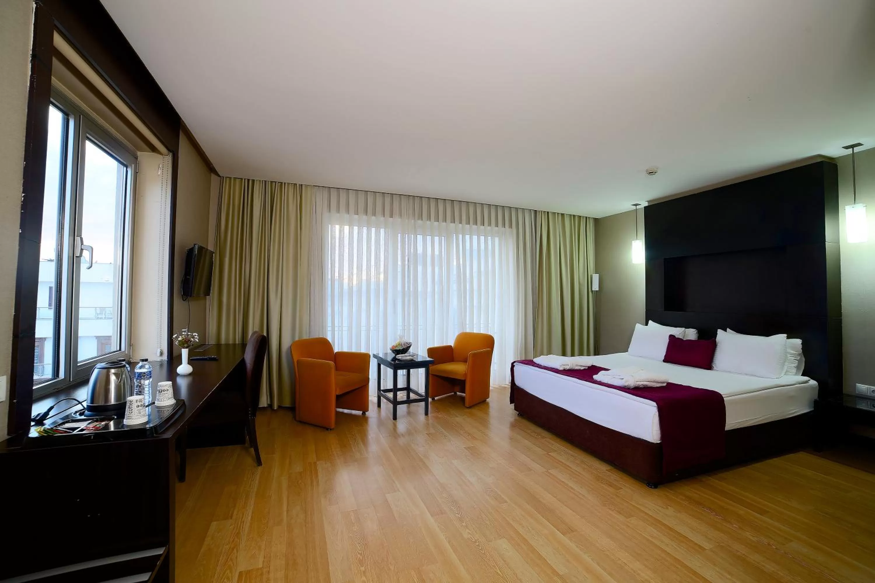 Photo of the whole room, Bed in The Hotel Beyaz Saray & Spa - Special Category