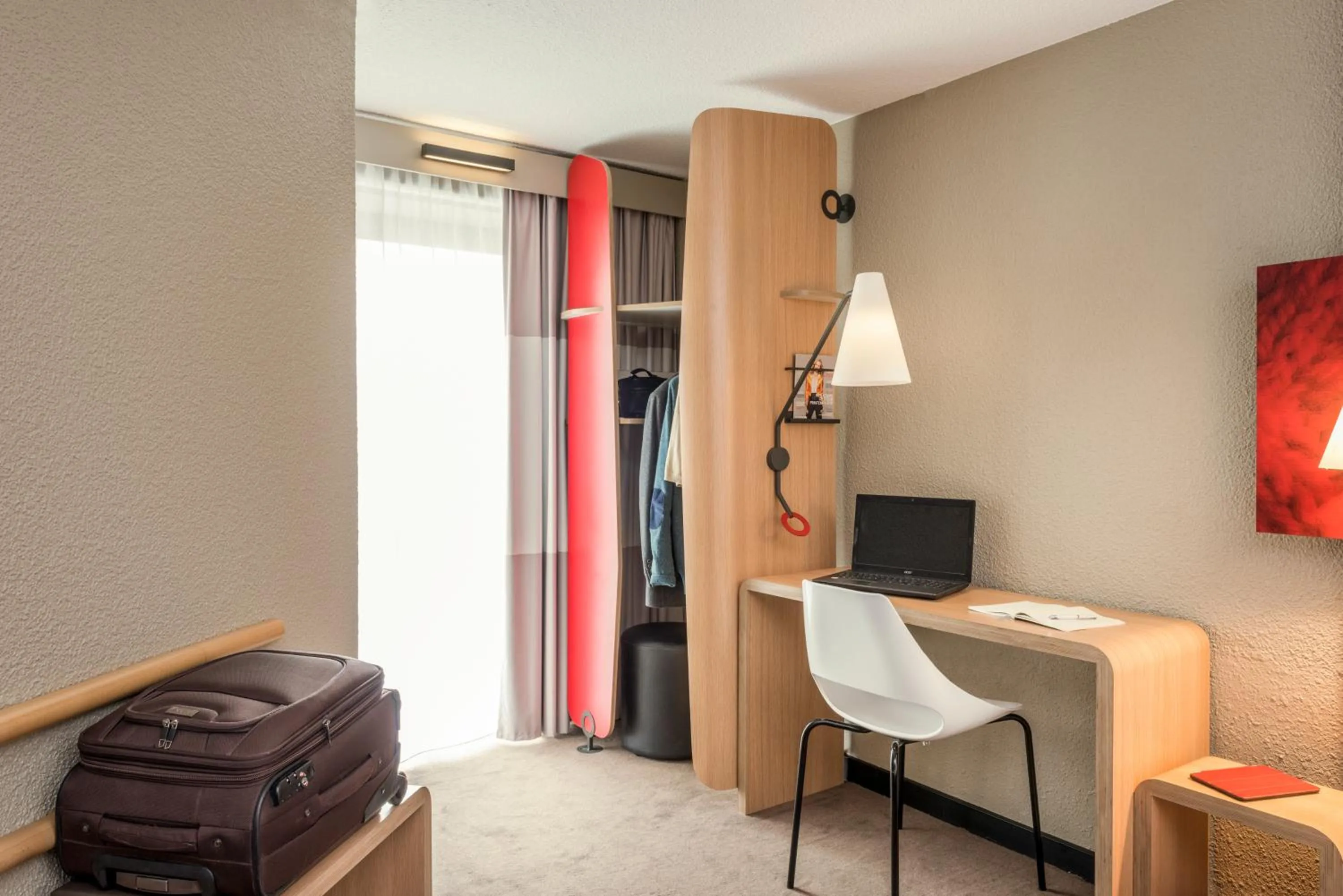 Bedroom in Ibis Paris Gare Montparnasse 15ème