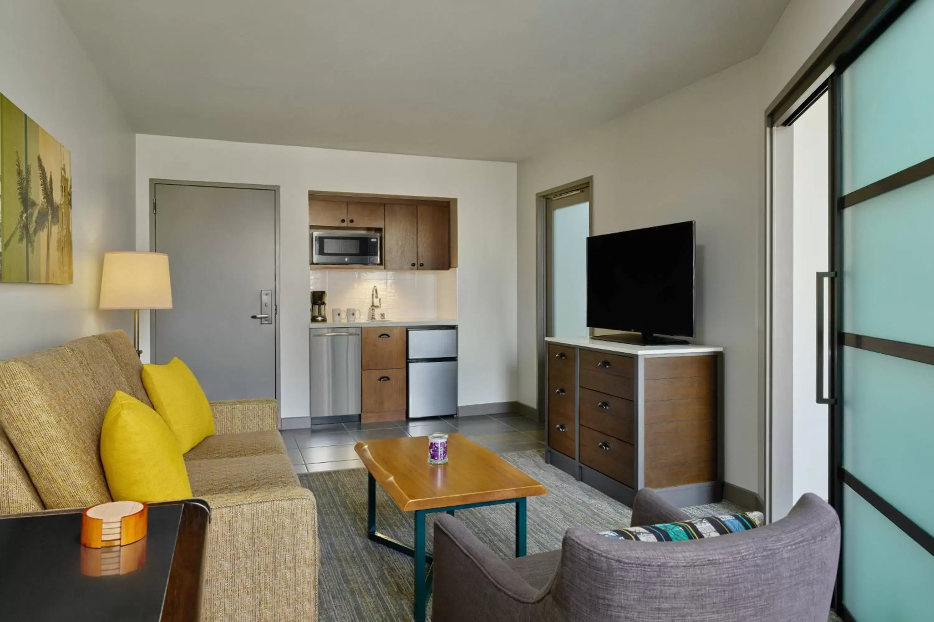 Living room, Seating Area in Marriott Vacation Club Pulse, San Diego