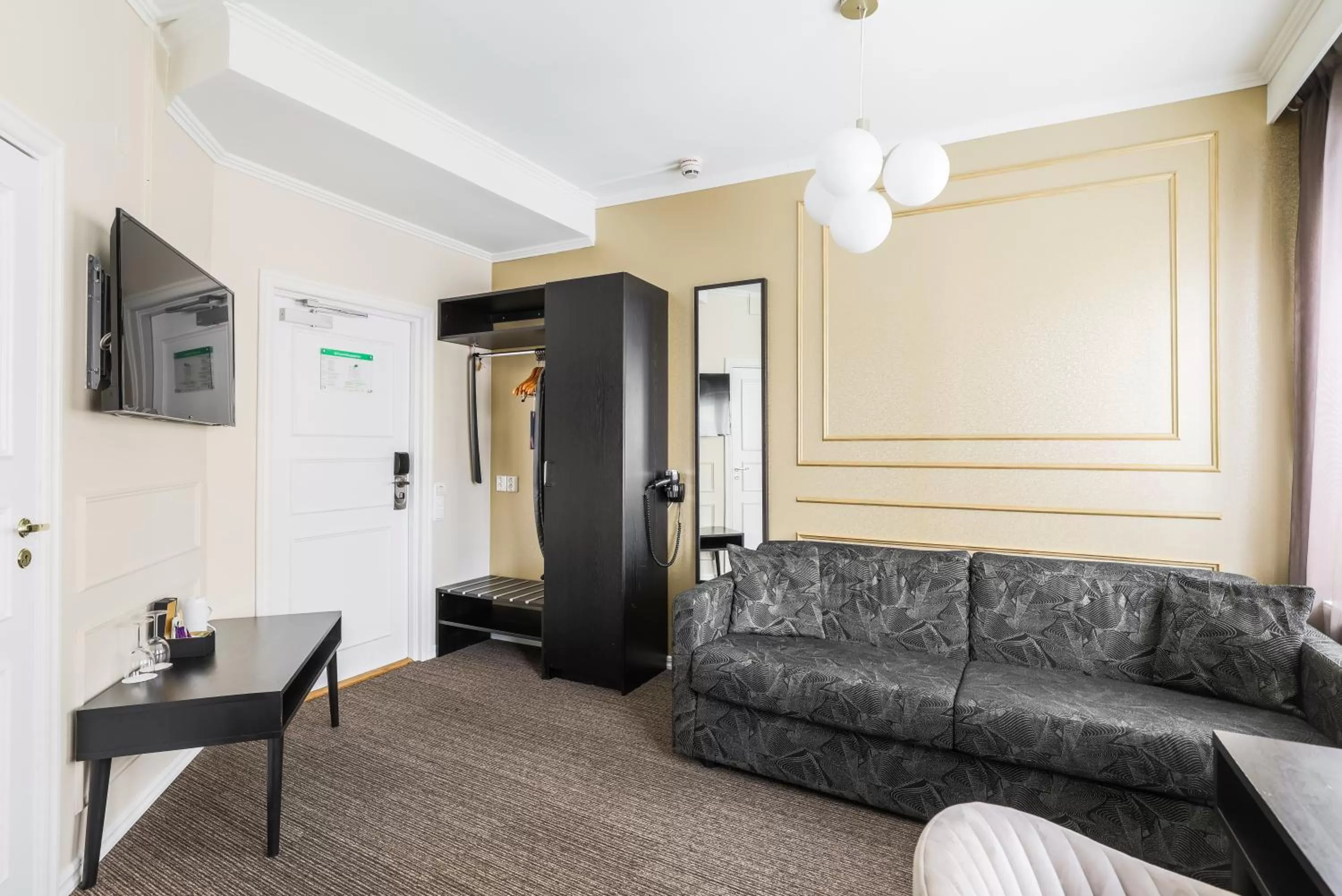 TV and multimedia in Comfort Hotel Linköping City