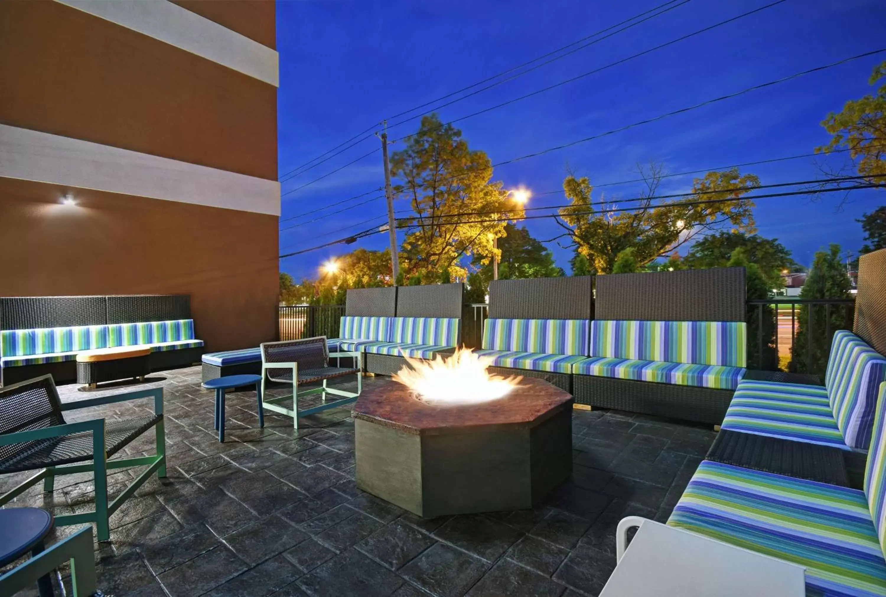 Patio in Home2 Suites By Hilton Utica, Ny