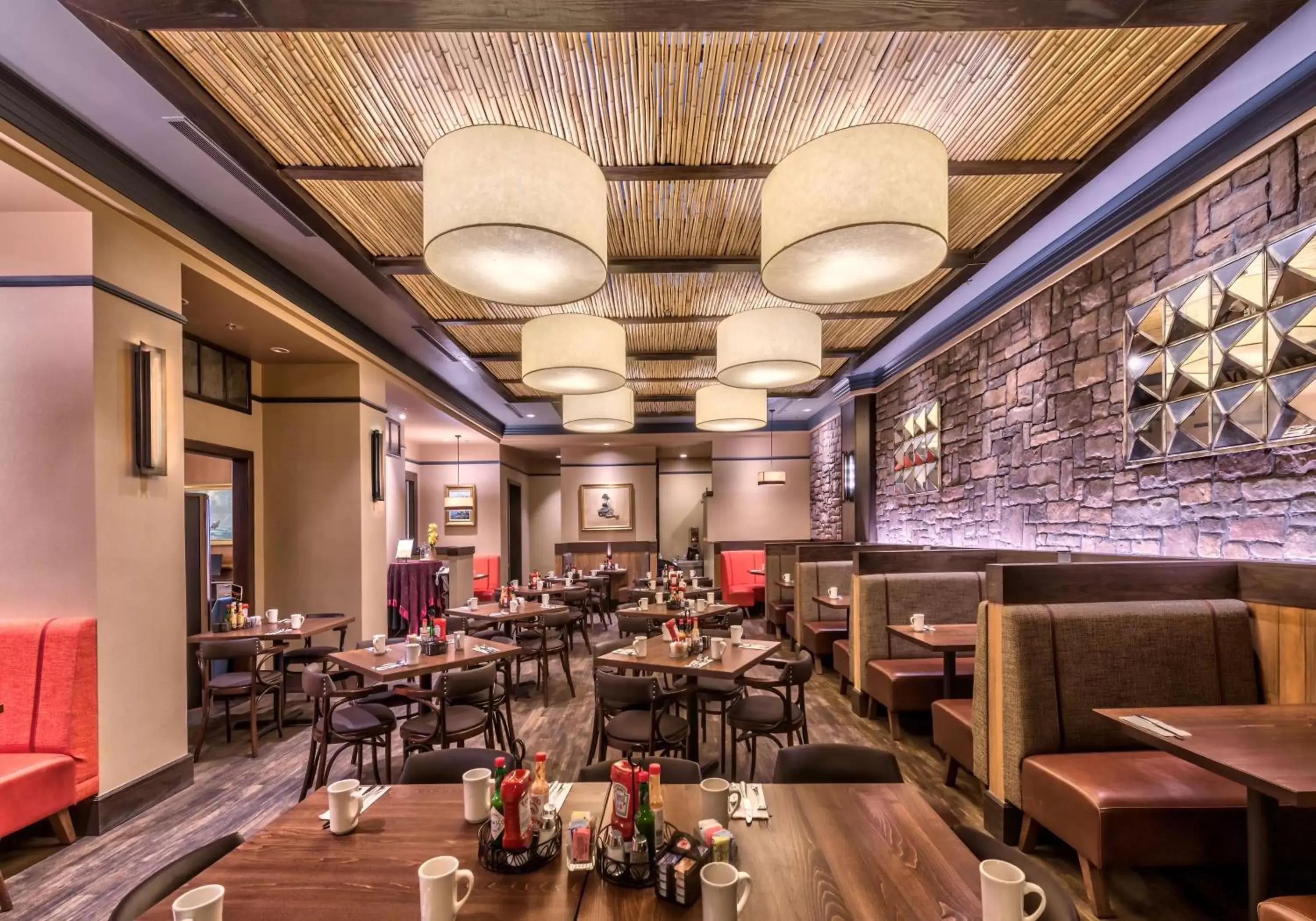 Restaurant/places to eat in Baranof Downtown, BW Signature Collection Restaurant/places to eat in Baranof Downtown, BW Signature Collection