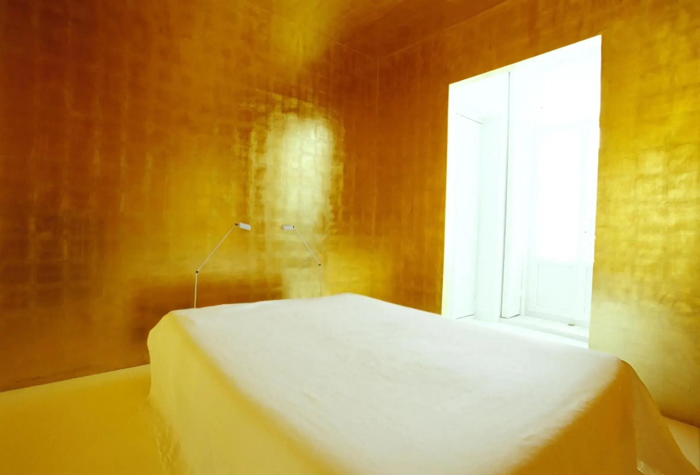 Decorative detail, Bed in Le Windsor, Jungle Art Hotel