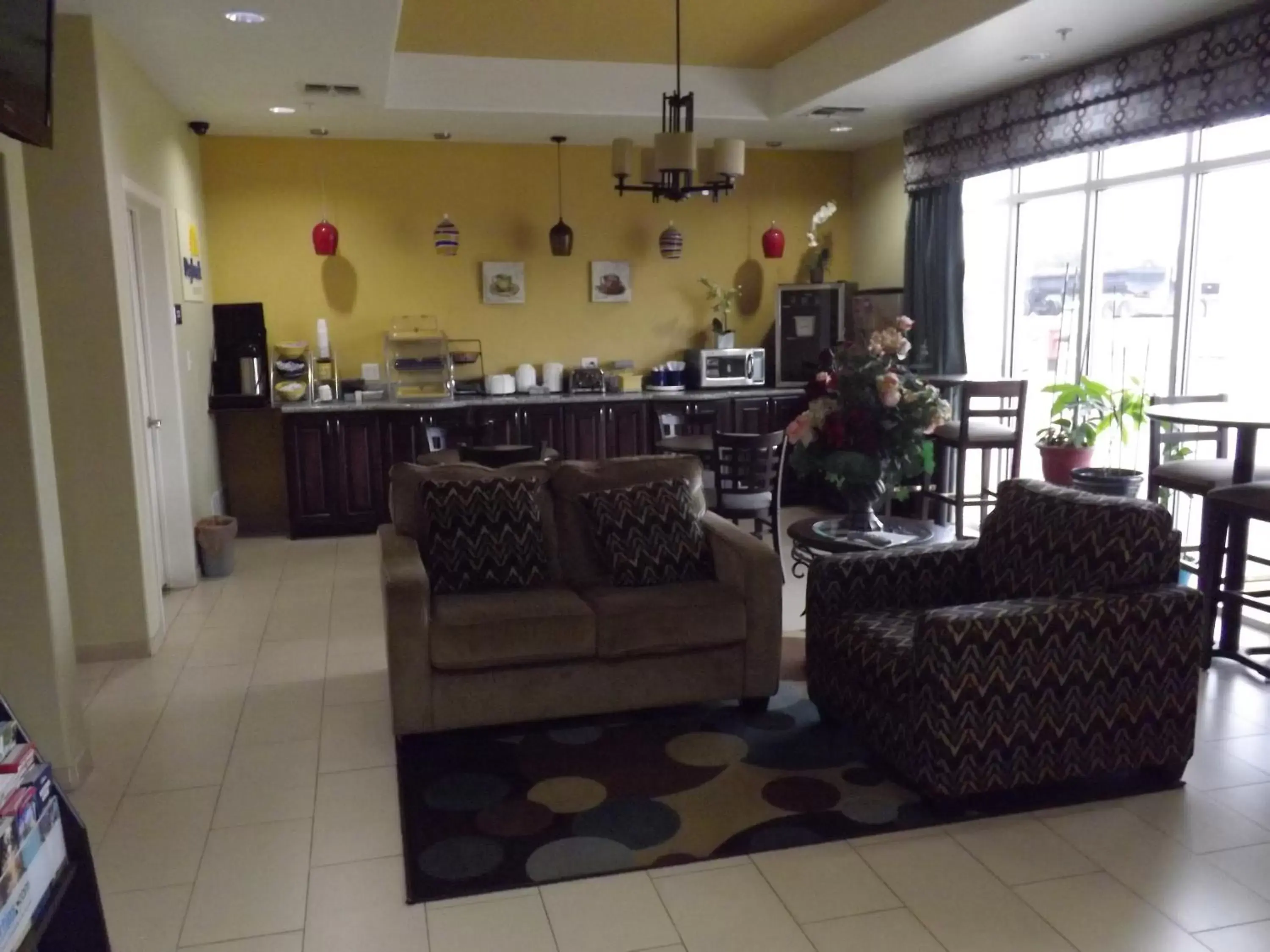 Breakfast in Sunriser Inn Breakfast in Sunriser Inn