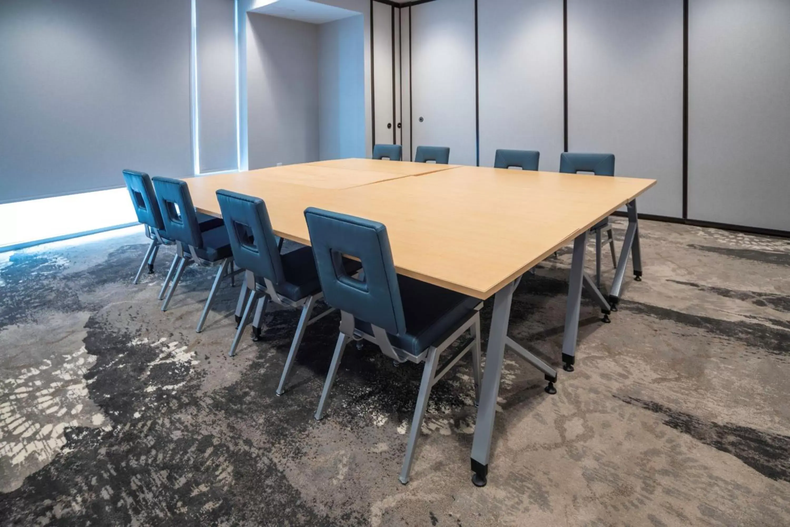 Meeting/conference room in TownePlace Suites by Marriott Louisville Downtown
