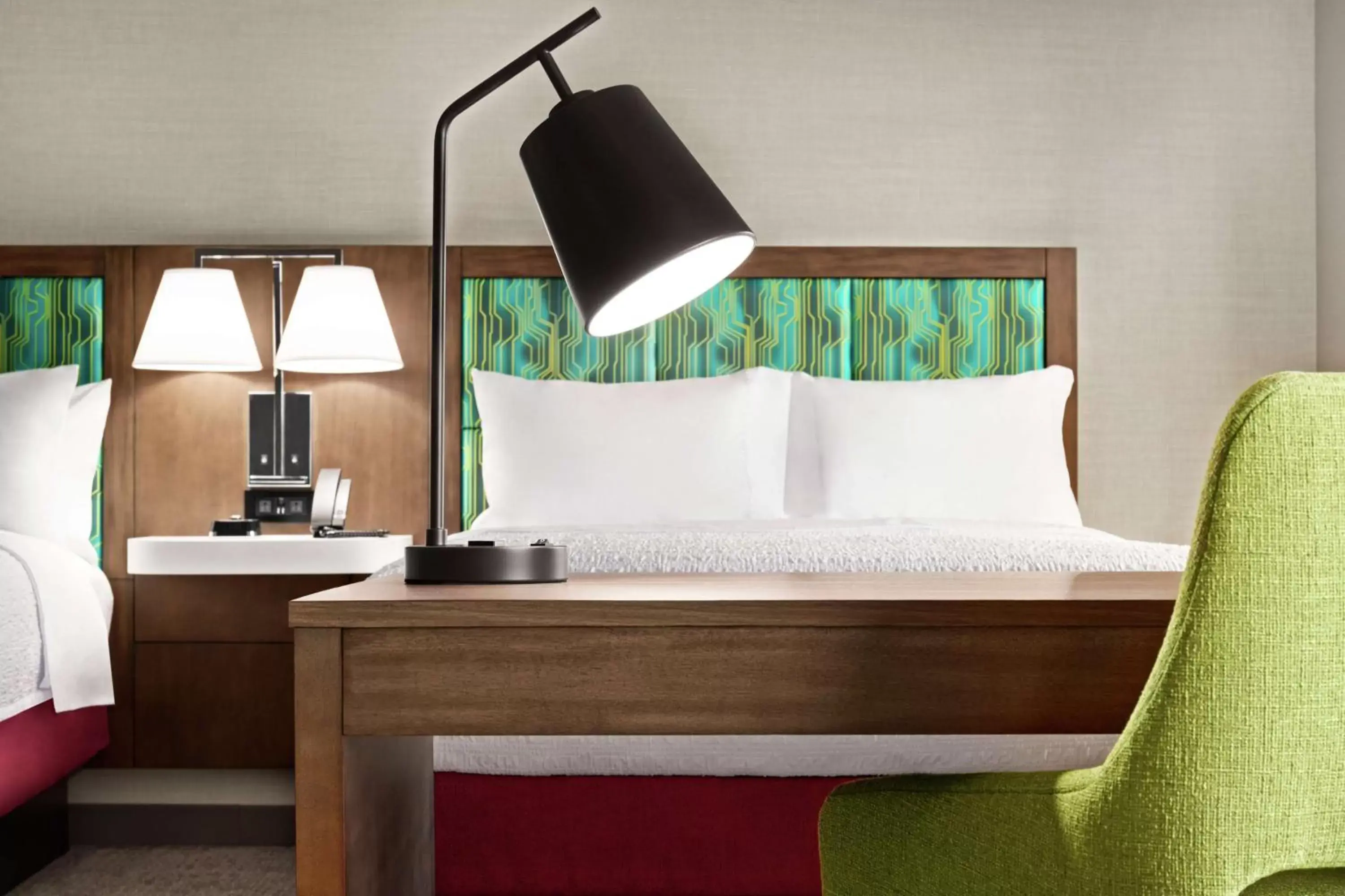 Bedroom, Bed in Hampton Inn & Suites Miami, Kendall, Executive Airport