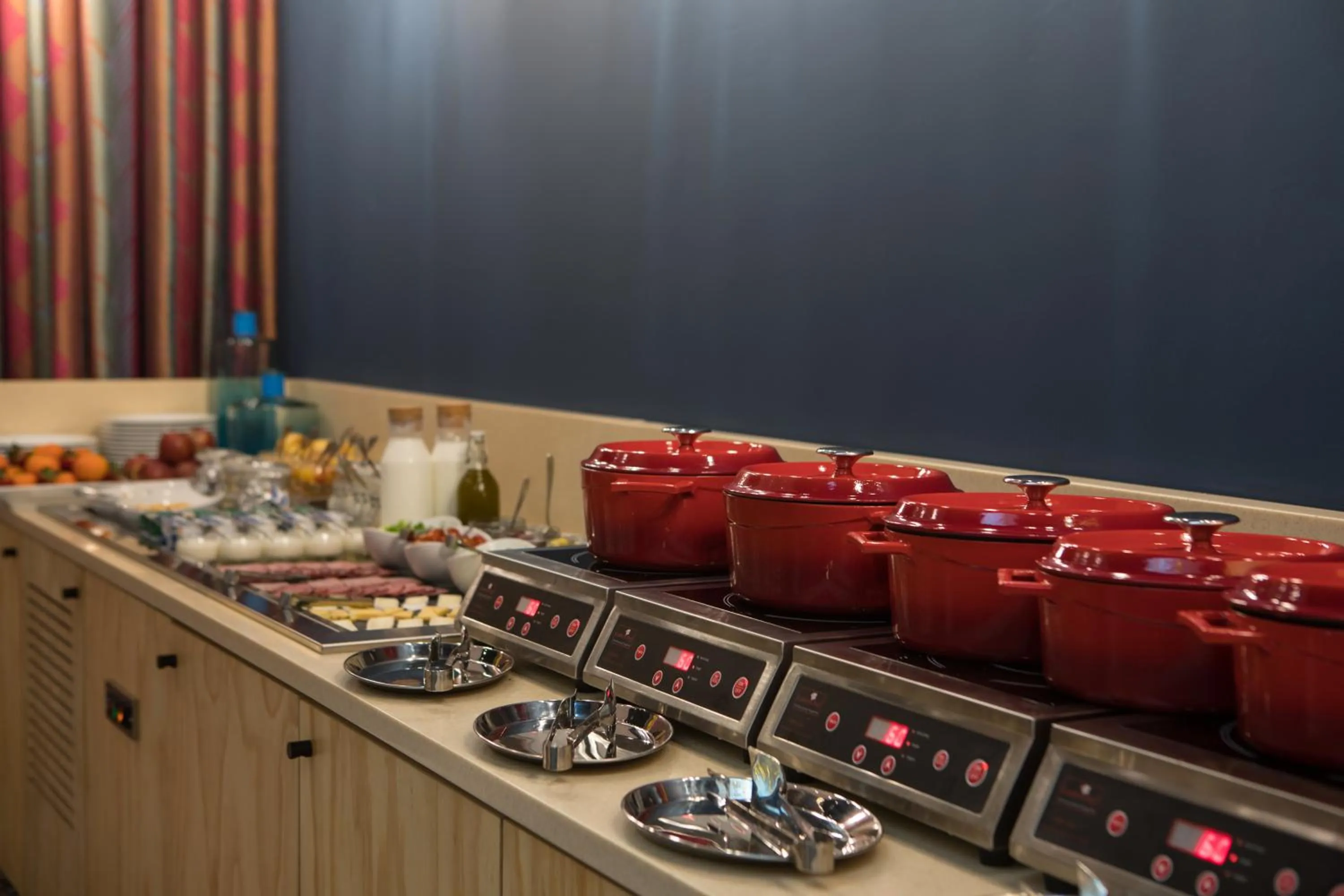 Breakfast in Ibis Abdelmoumen Casa Centre