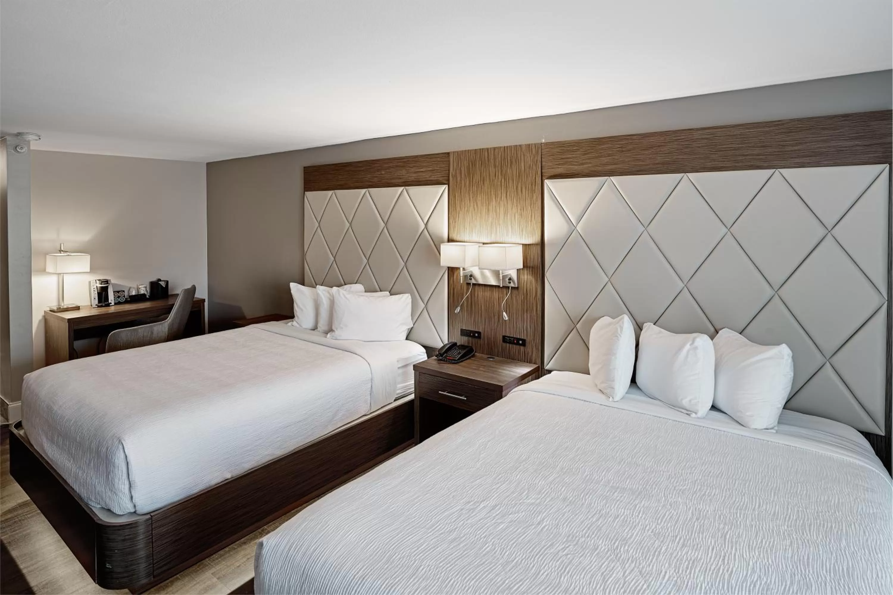 Queen Room with Two Queen Beds in DoubleTree by Hilton Hilton Head Island