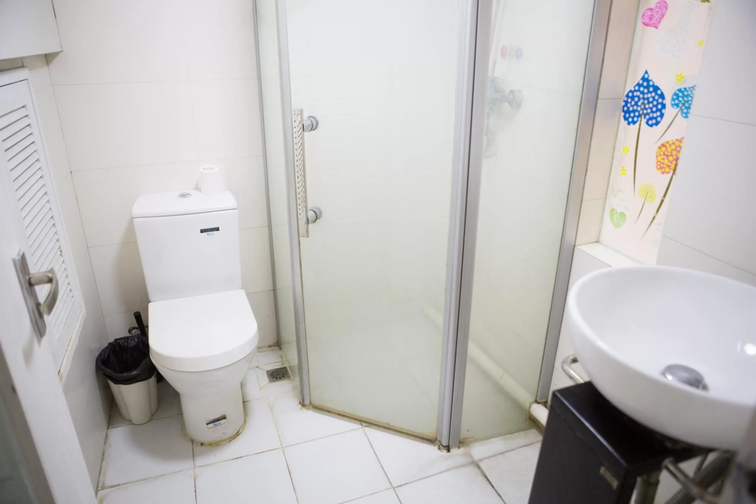 Toilet, Bathroom in Guangzhou Victory Apartment