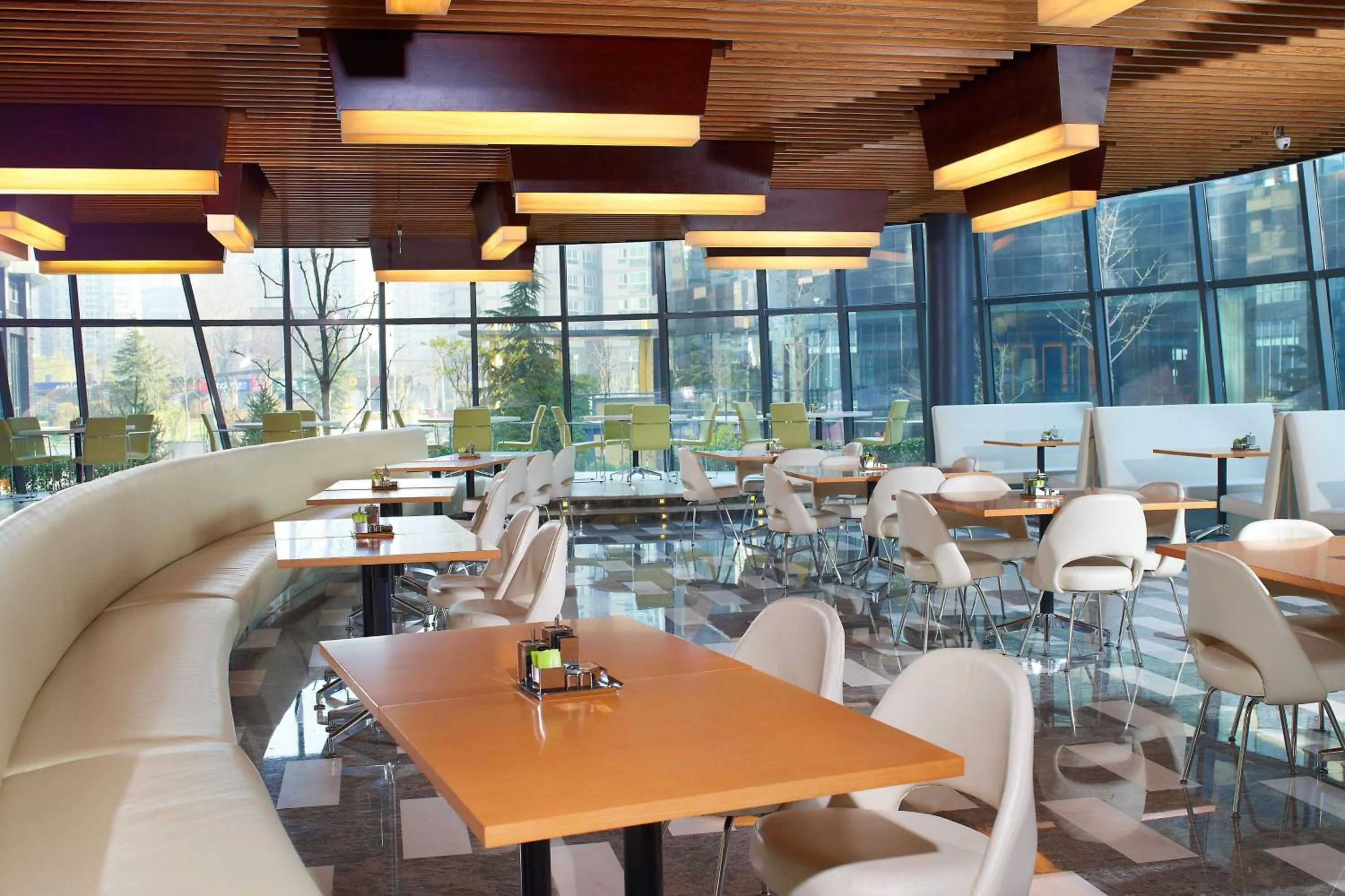 Restaurant/places to eat in Aloft Beijing, Haidian