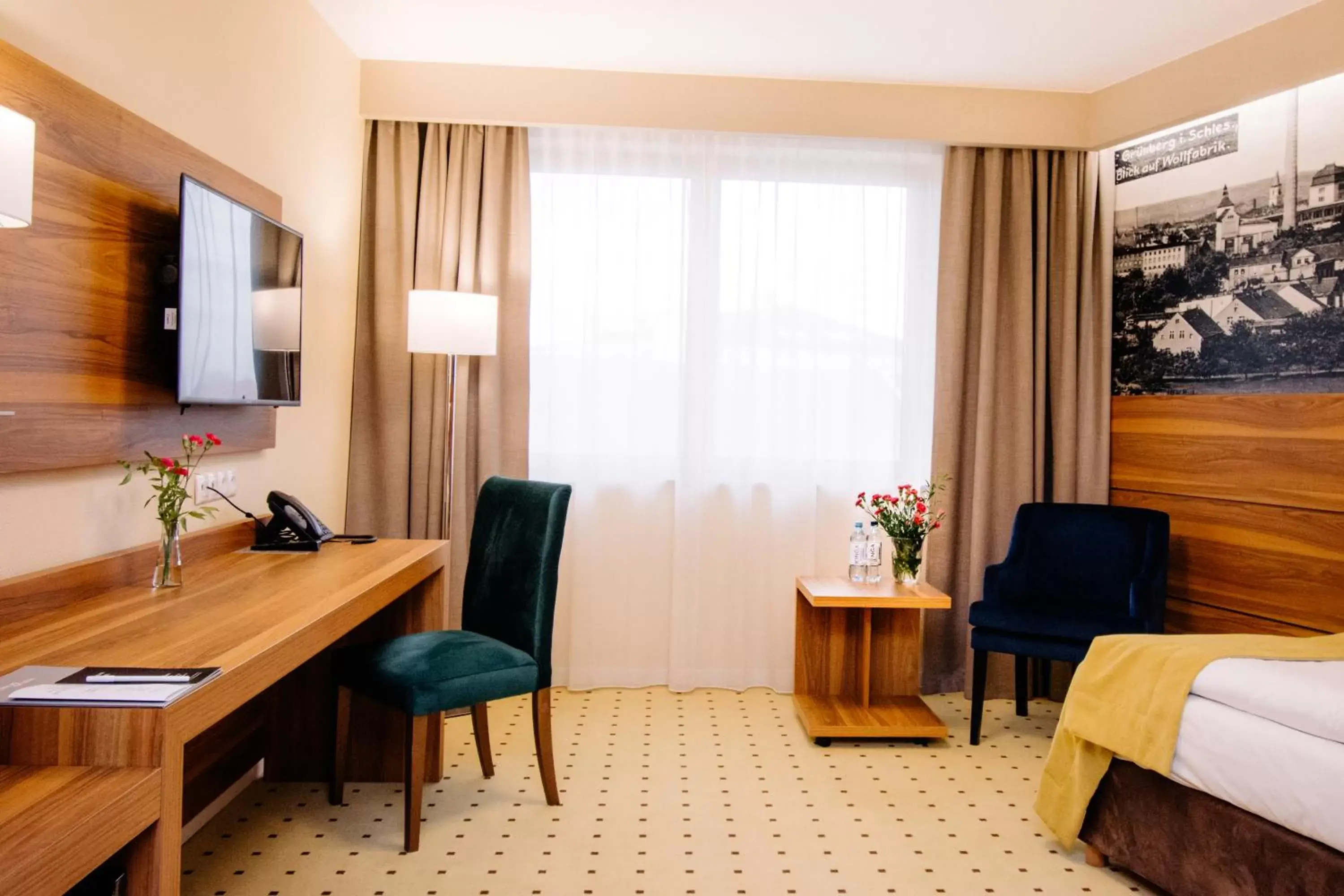 Photo of the whole room, Bed in Ruben Hotel Zielona Góra Photo of the whole room, Bed in Ruben Hotel Zielona Góra