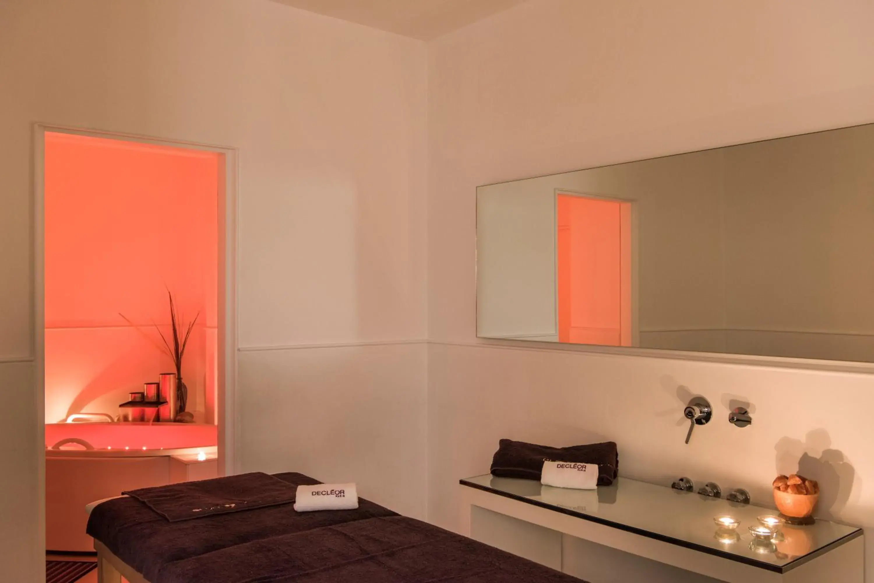 Massage, Bathroom in Hotel Il Melograno
