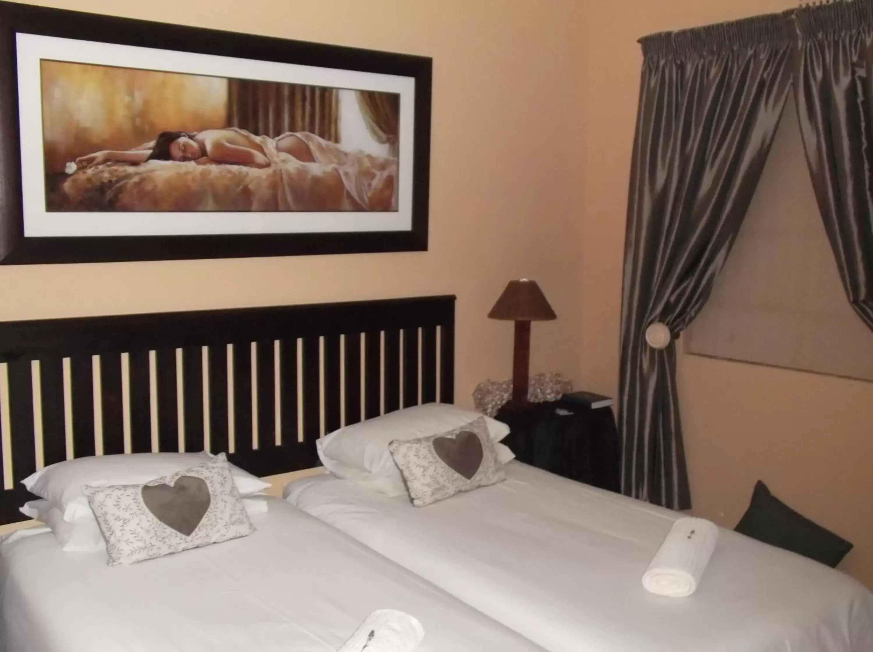 Double Room with Garden View in Old Mill Lodge, Seasonal Working Ostrich Farm & Restaurant, Oudtshoorn