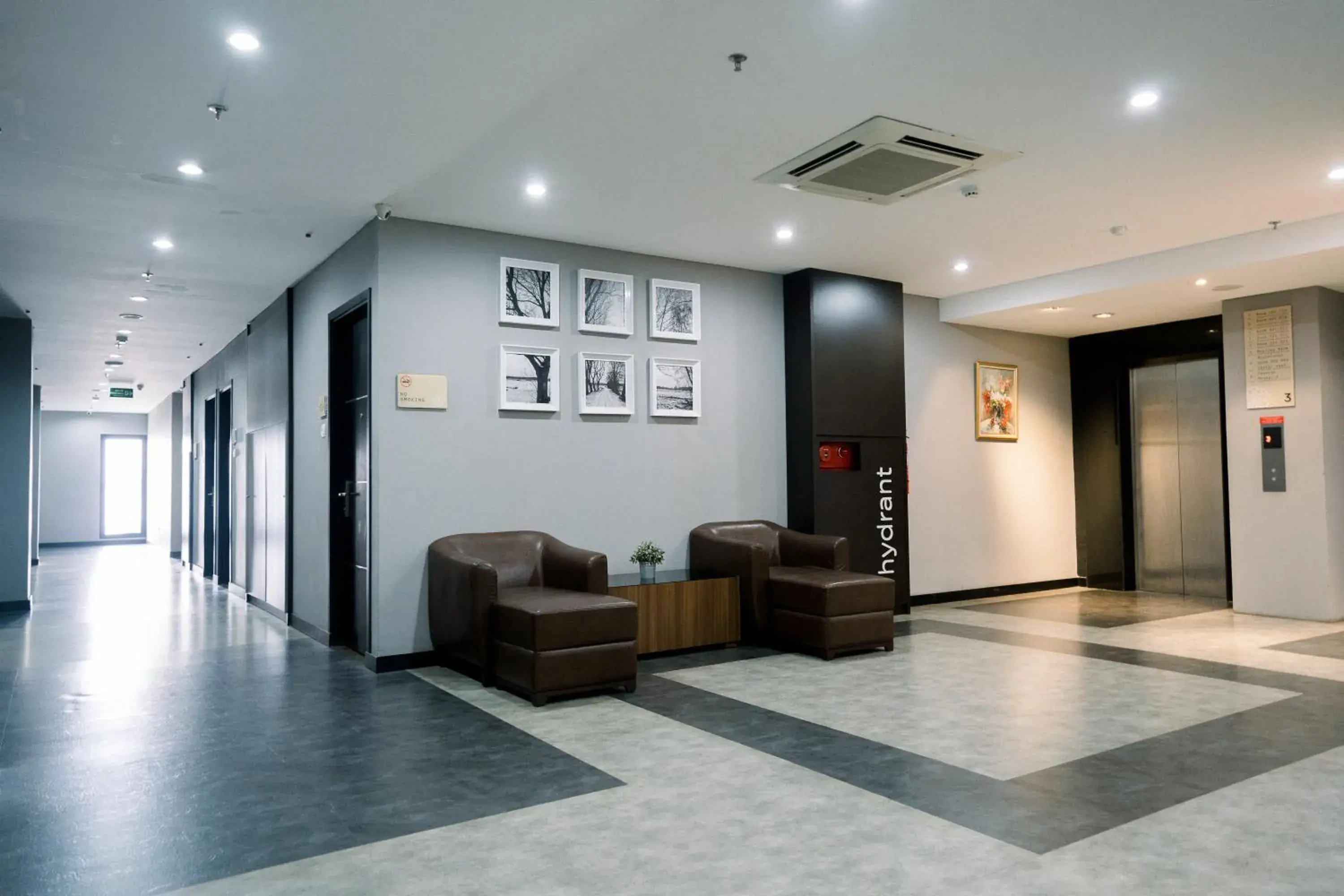 Lobby/Reception in Kalya Hotel Bandung