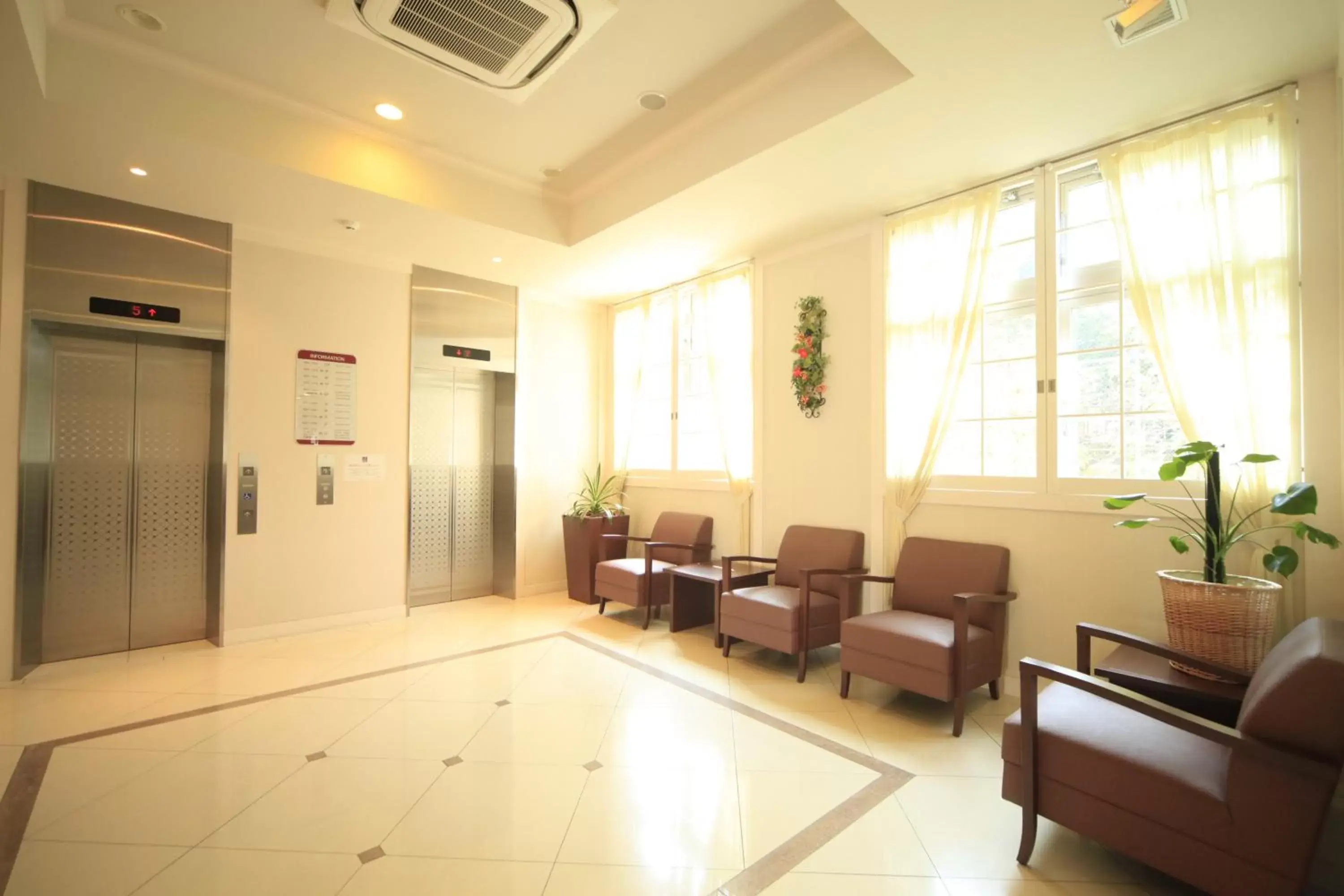 Lobby or reception in Vessel Hotel Miyakonojo Lobby or reception in Vessel Hotel Miyakonojo