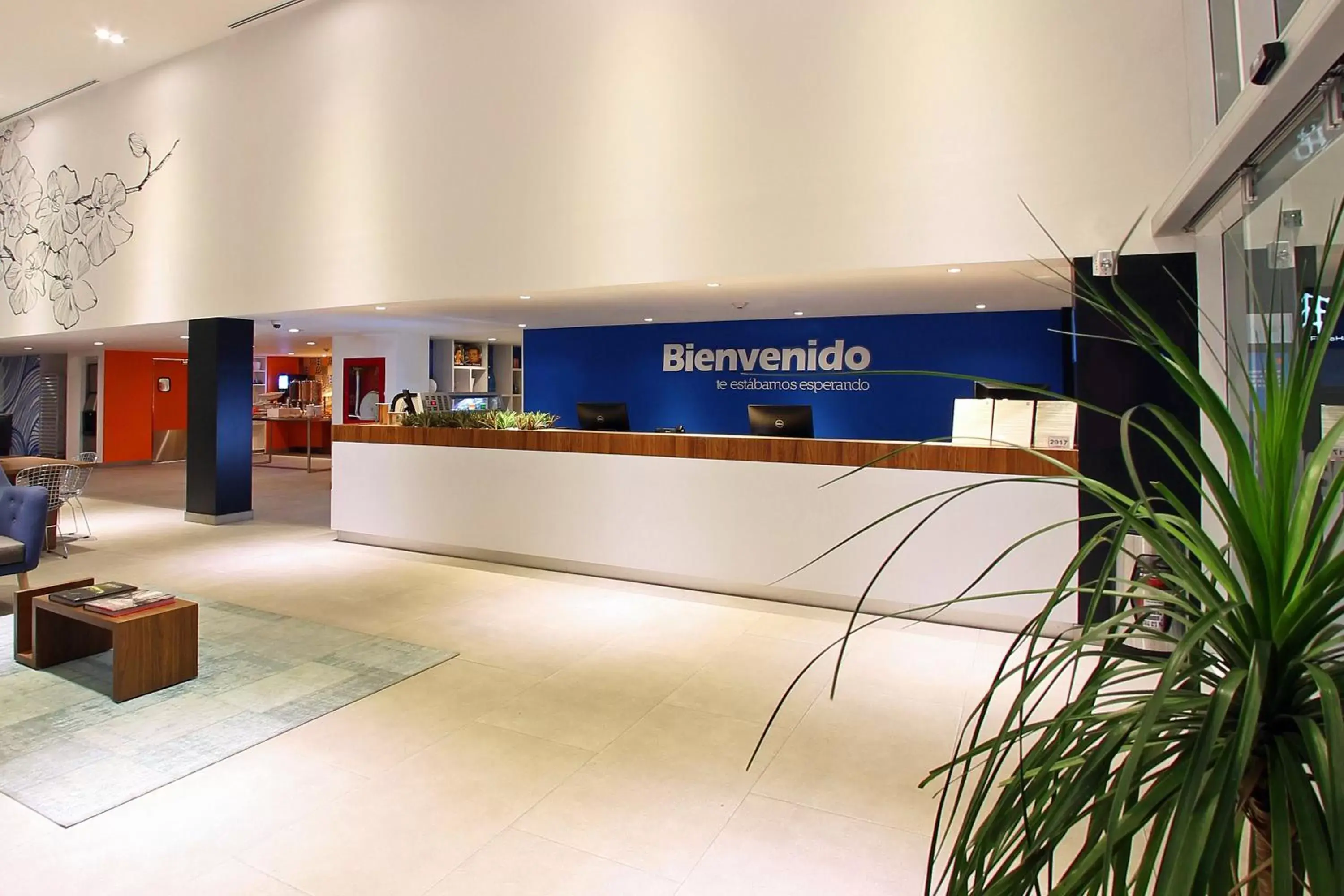 Lobby or reception in One Cuautitlan Lobby or reception in One Cuautitlan