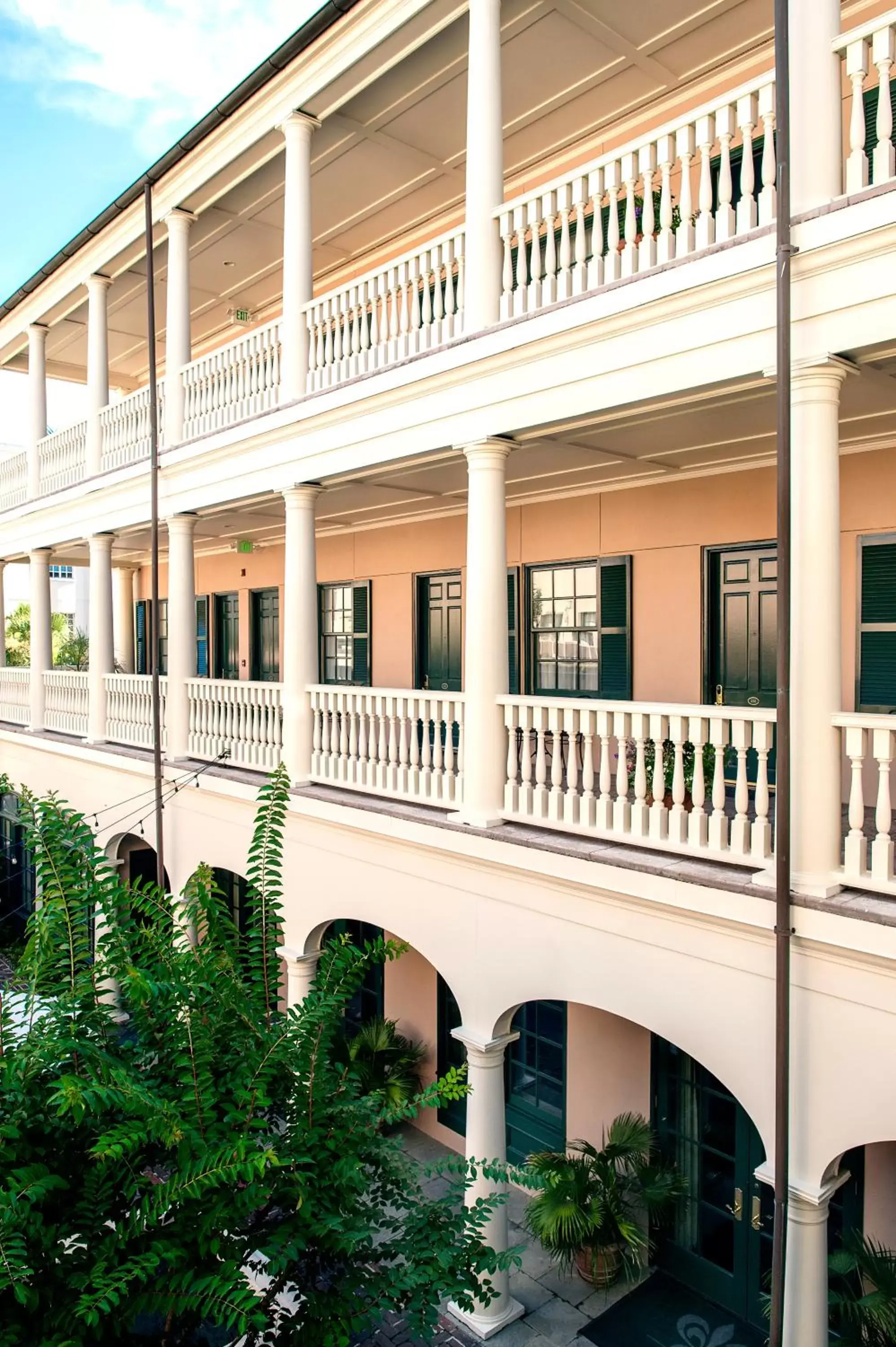 City view in Planters Inn - Charleston City view in Planters Inn - Charleston