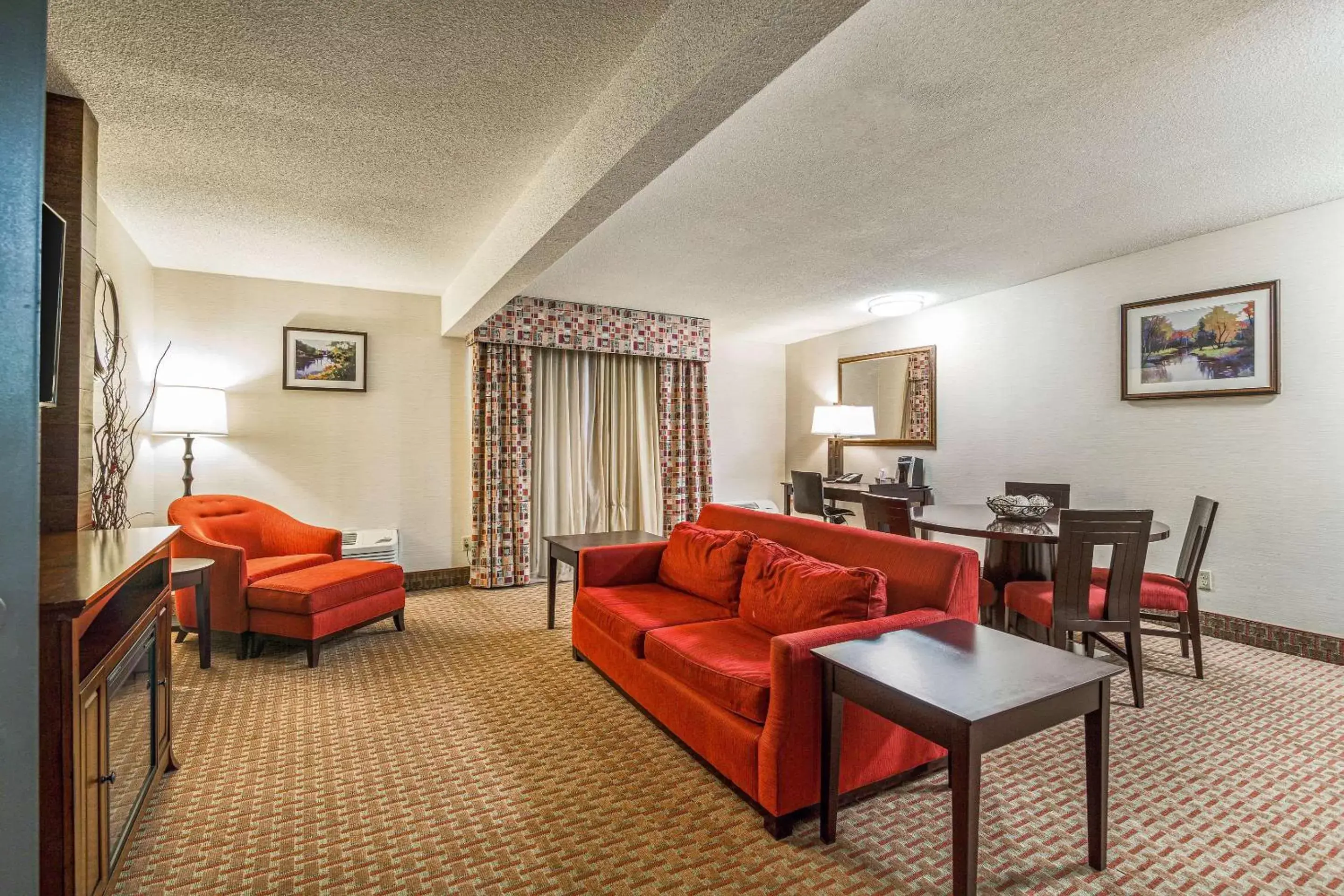 Photo of the whole room, Seating Area in Clarion Hotel Convention Center