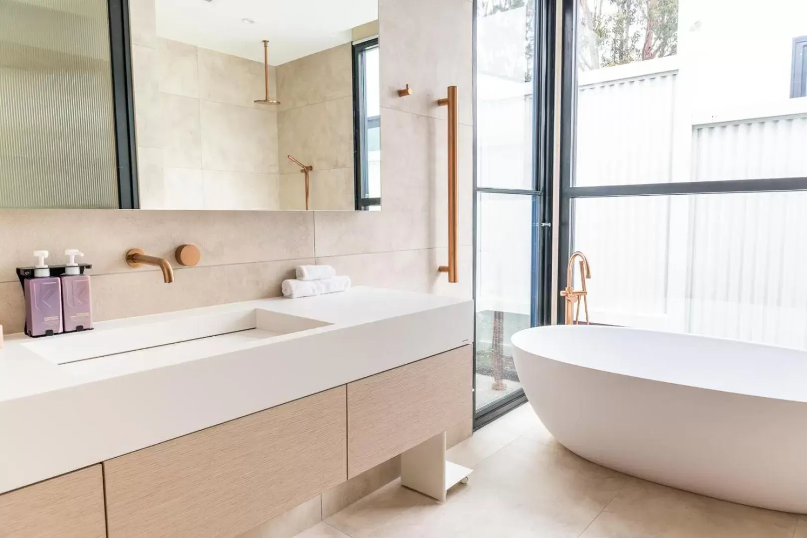 Executive Suite in Beresford Estate Executive Suite in Beresford Estate