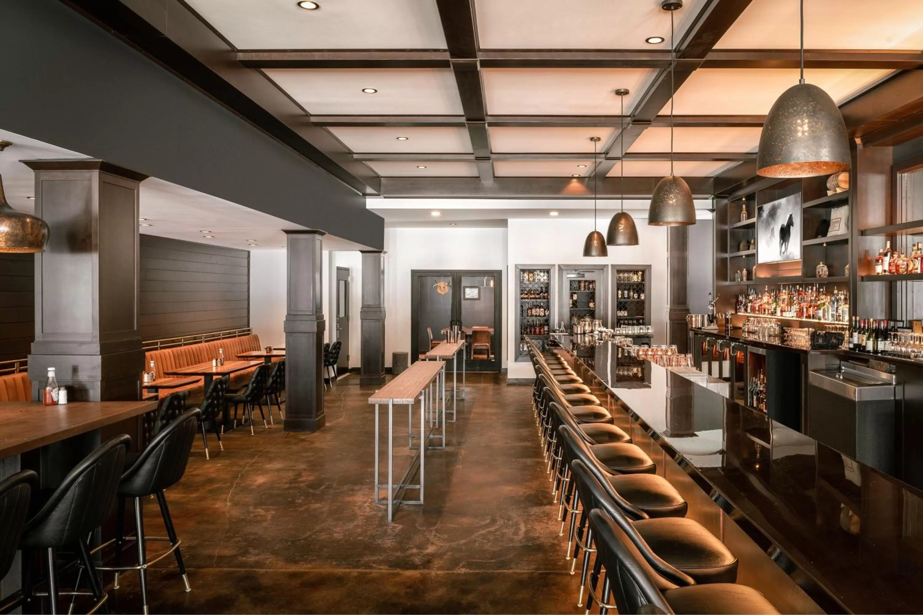 Lounge or bar in Residence Inn by Marriott Big Sky/The Wilson Hotel