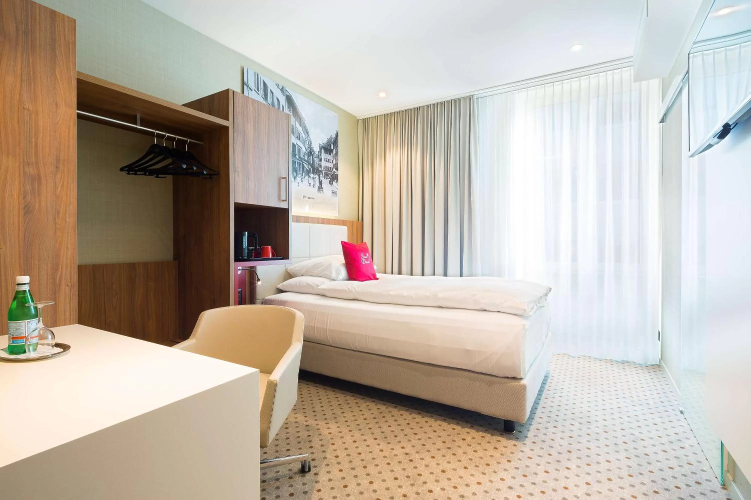 Photo of the whole room, Bed in Hotel Wartmann am Bahnhof