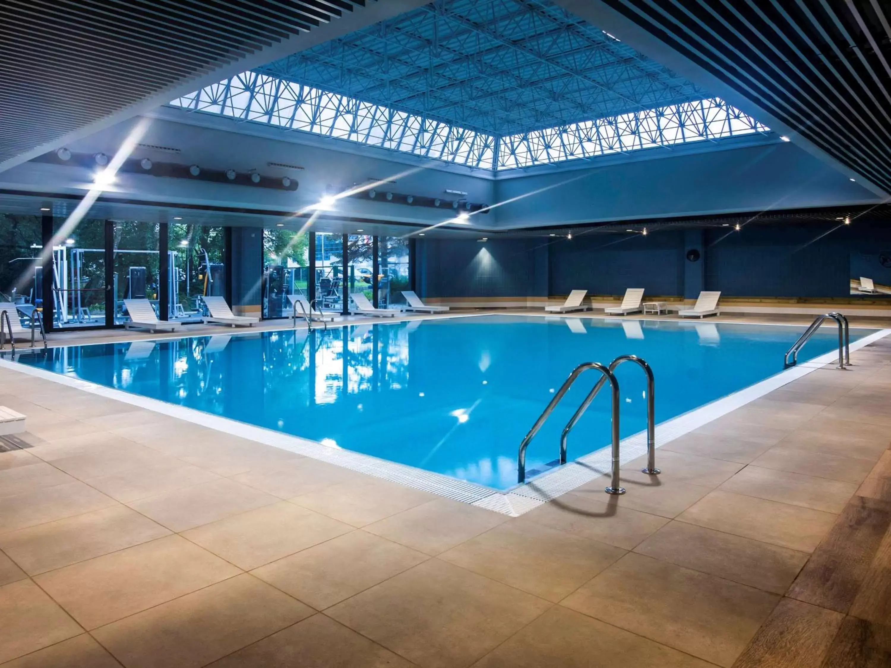 On site, Swimming Pool in Novotel Gdańsk Marina