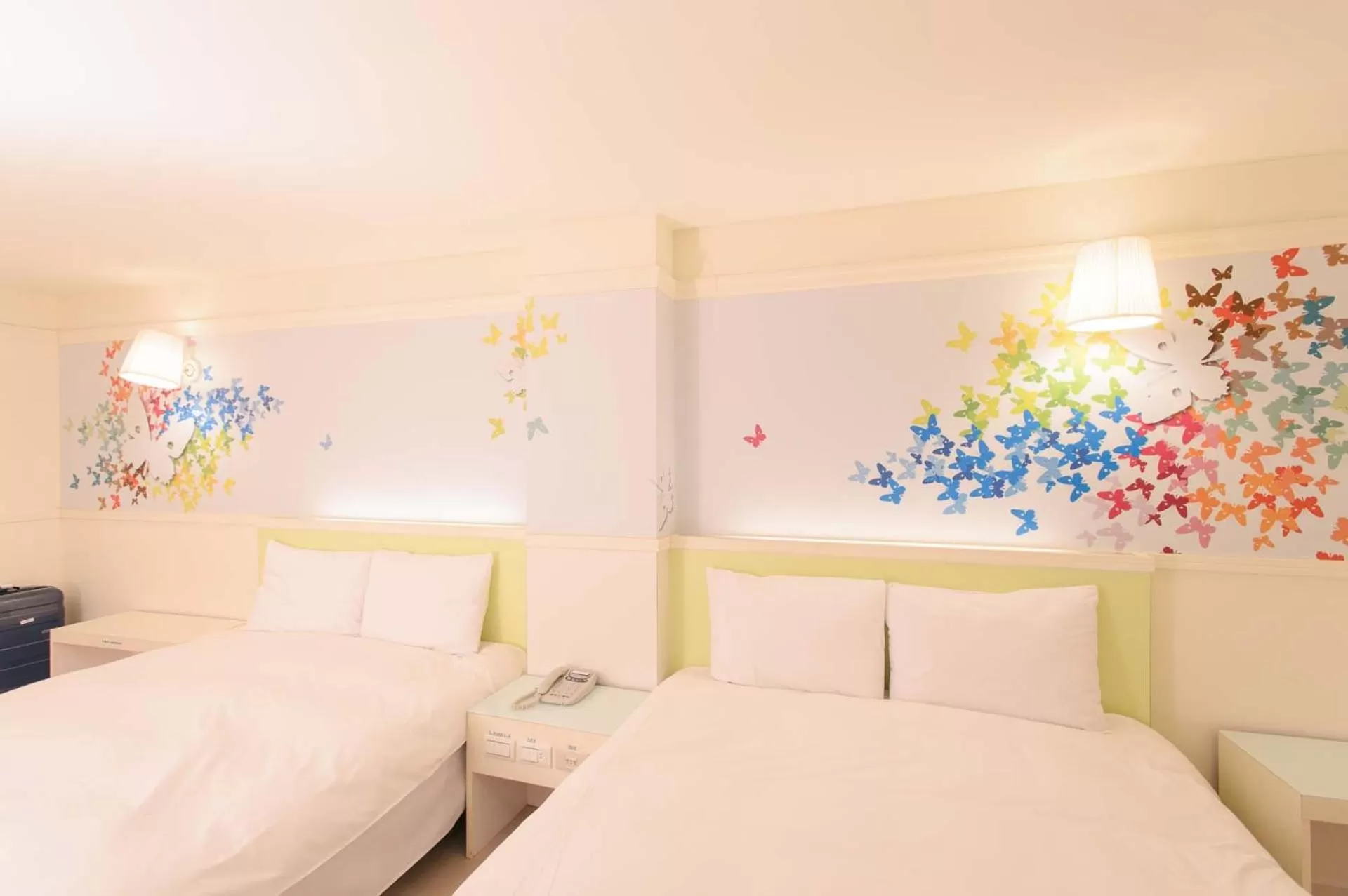 Bed in Kiwi Express Hotel - Zhong Zheng Branch