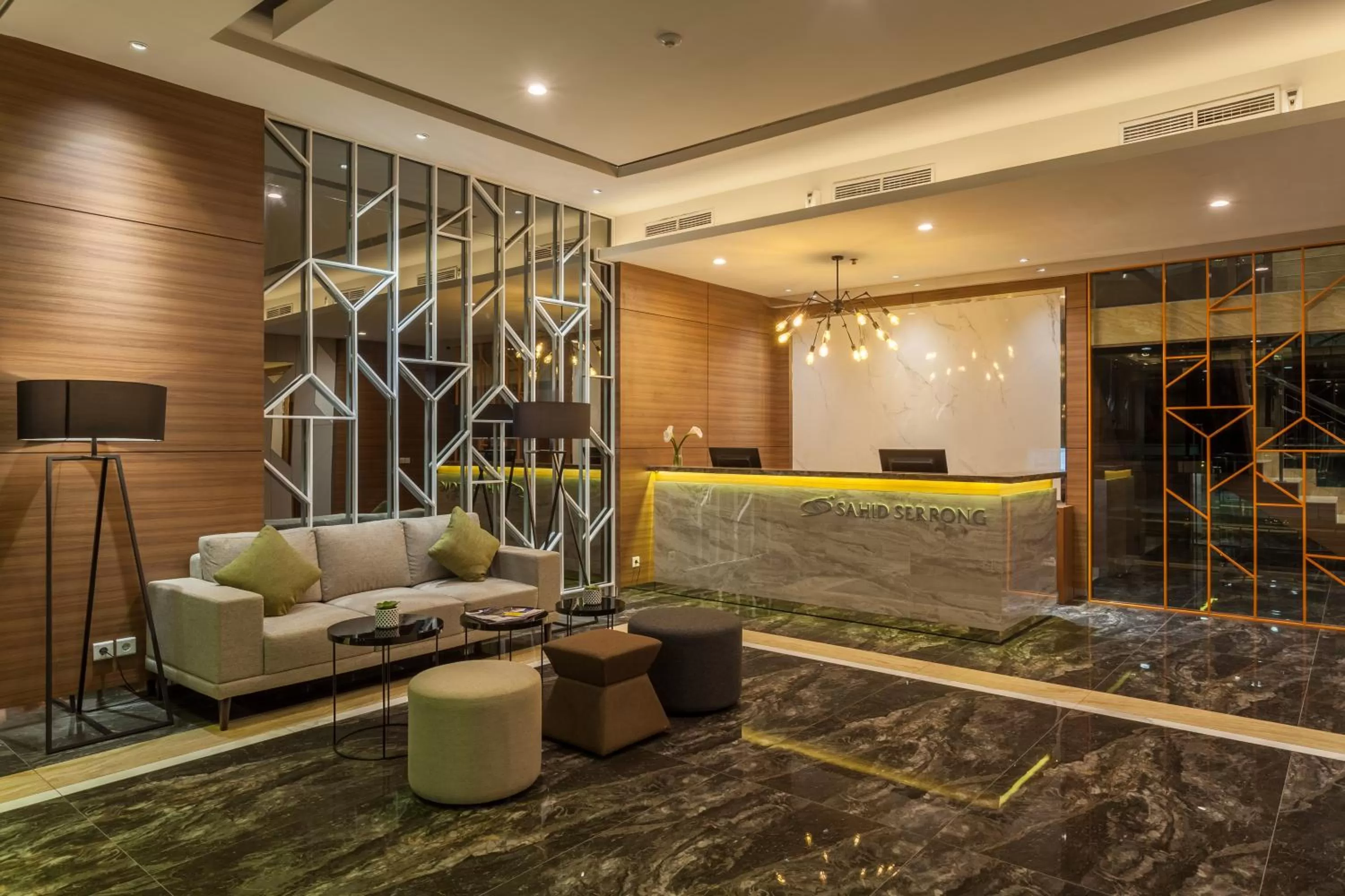 Lobby or reception in Sahid Serpong