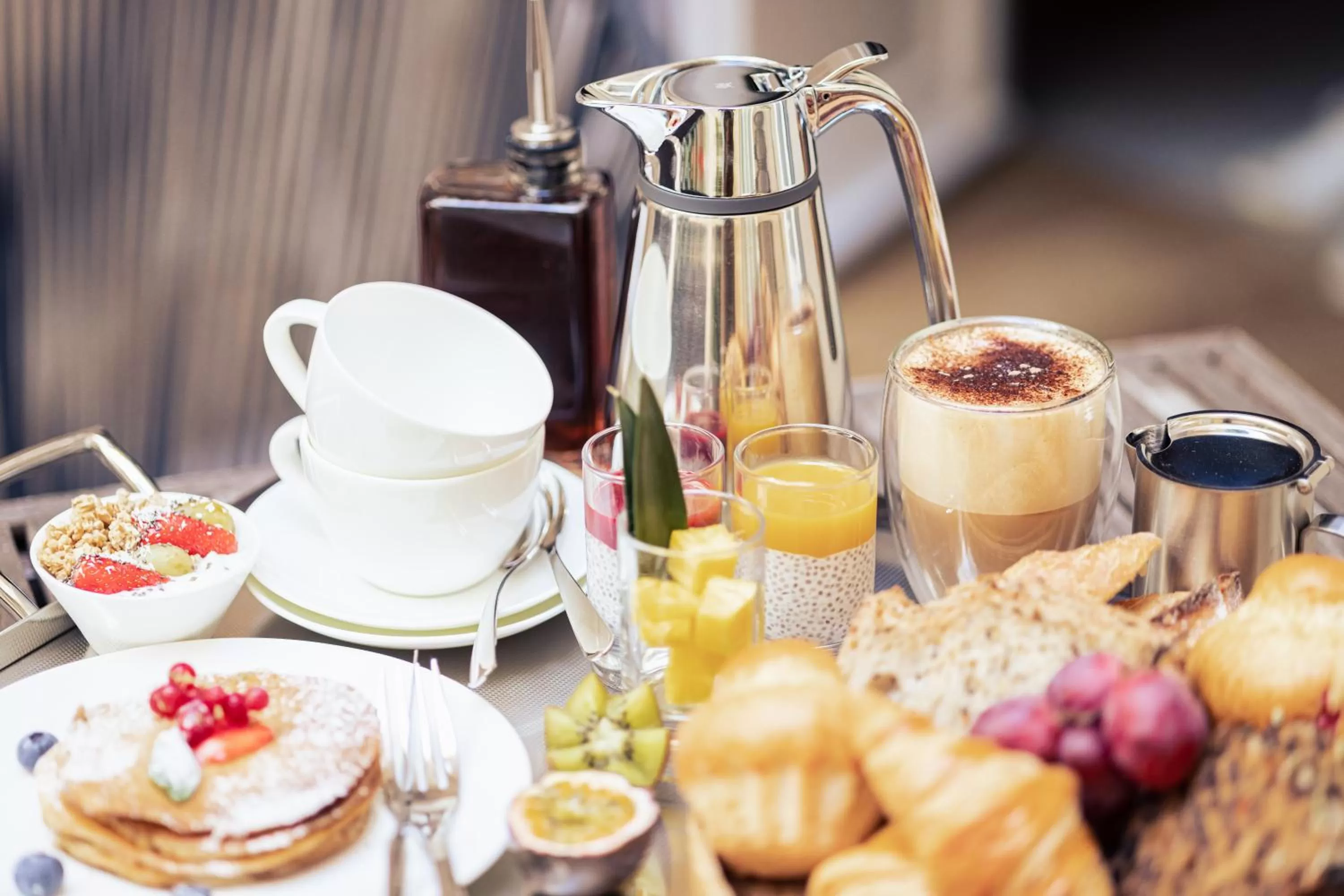 Breakfast in Villas Foch Boutique Hotel & Spa Bordeaux