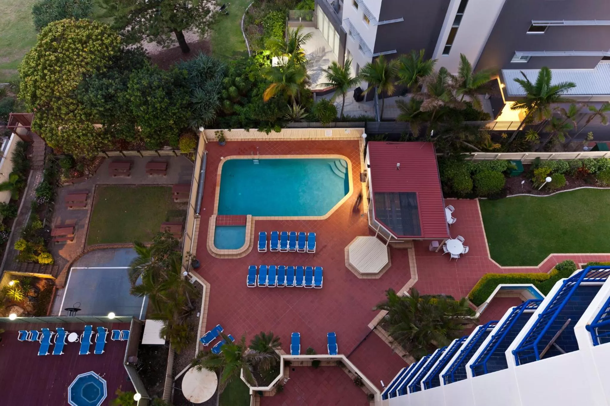 Bird's eye view in Surf Regency