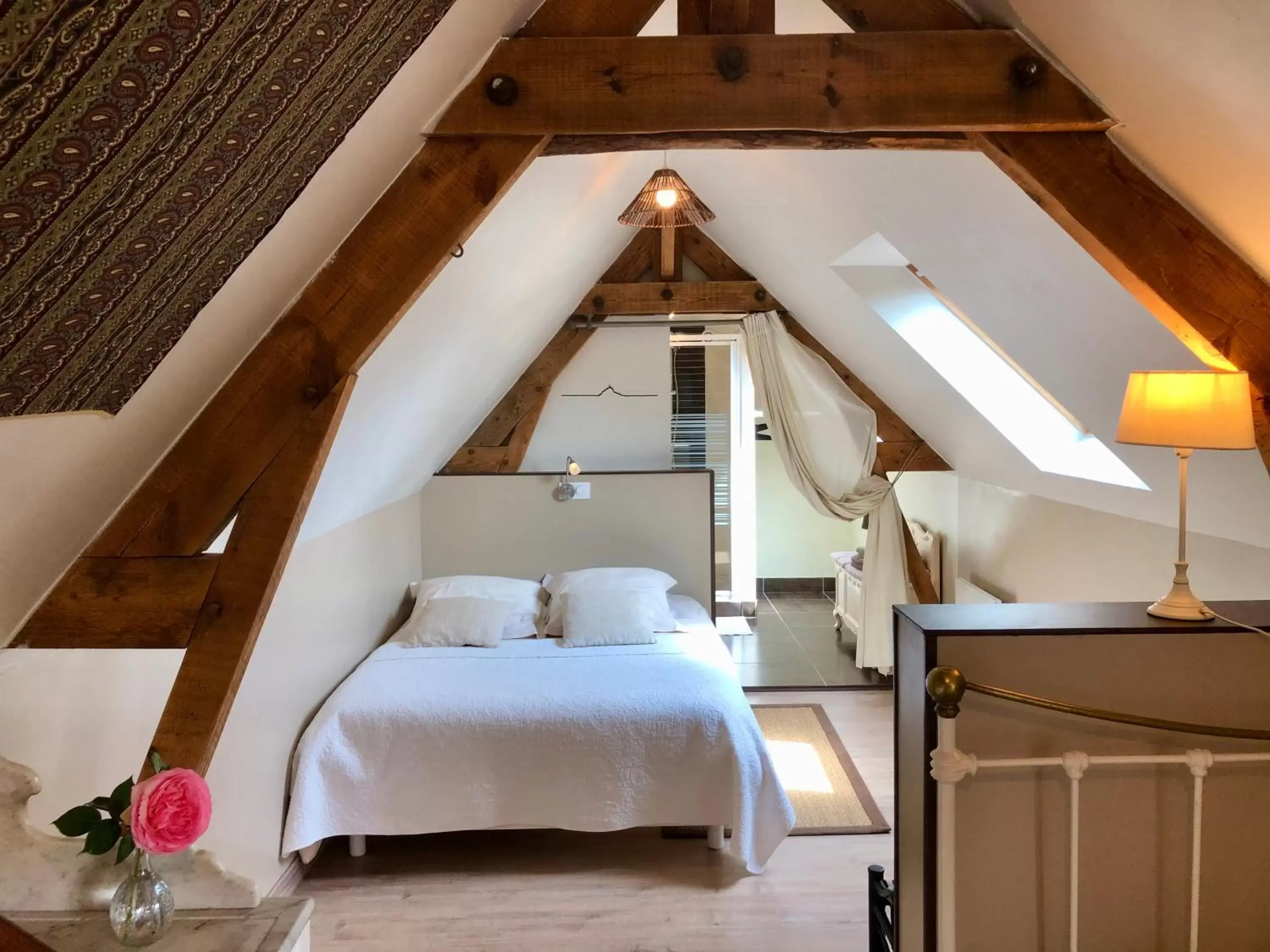 Family Room with Private Bathroom in Le Grenier du Jardin Family Room with Private Bathroom in Le Grenier du Jardin