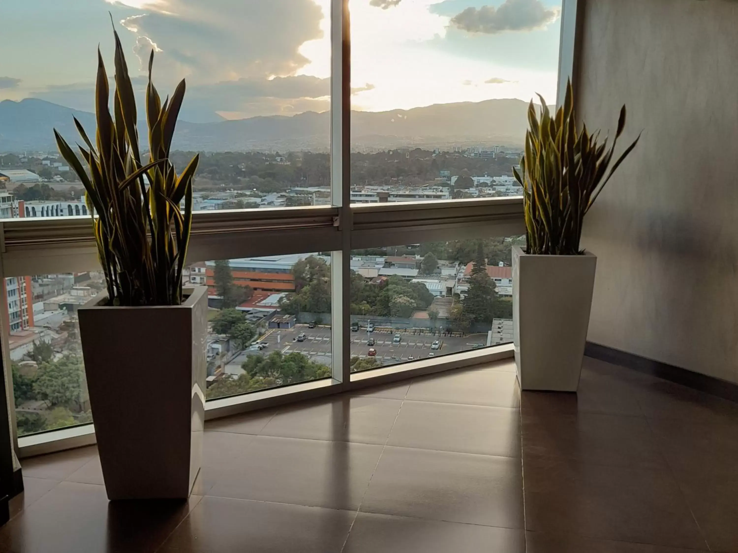 Photo of the whole room in Holiday Inn Guatemala, an IHG Hotel