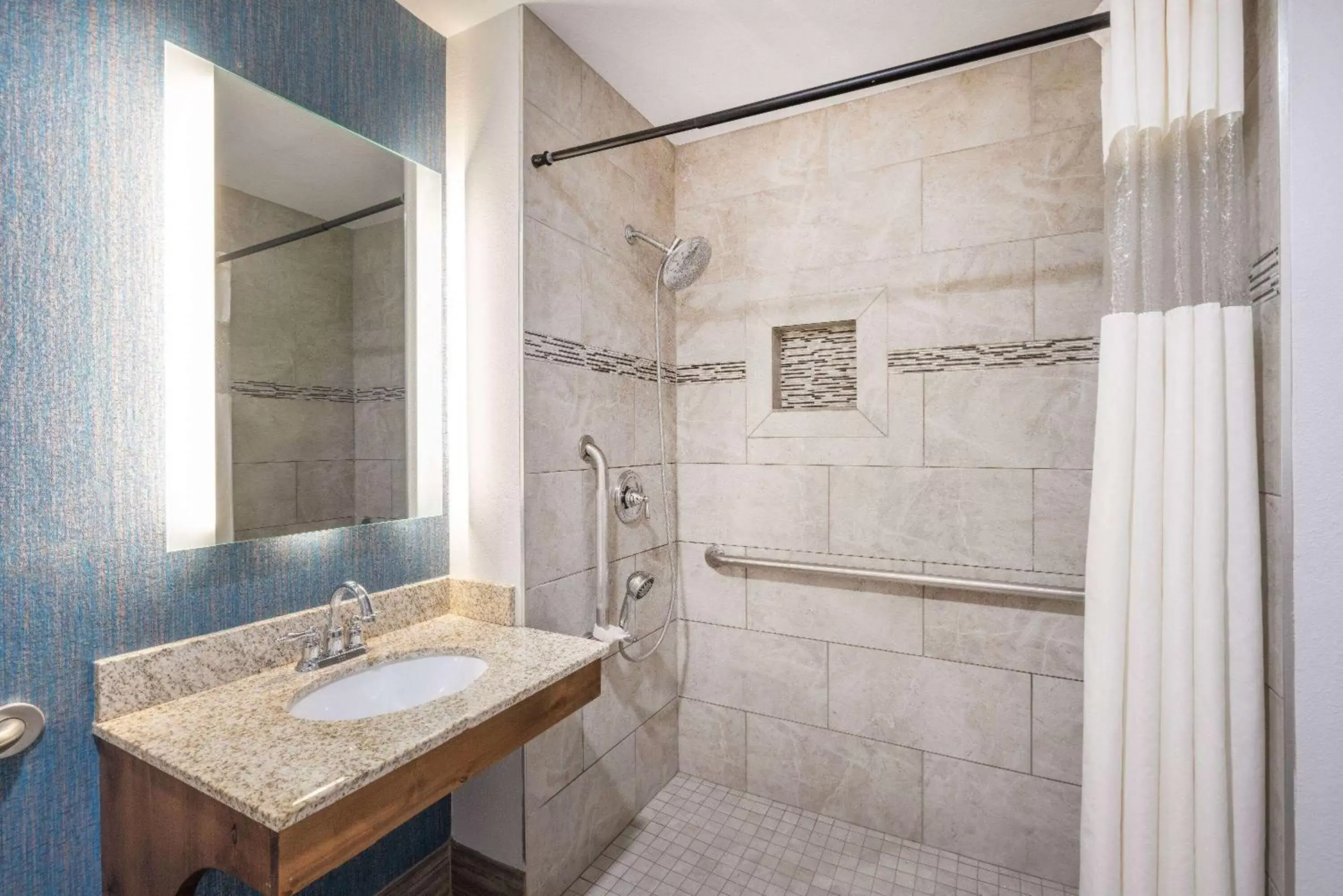 Shower, Bathroom in La Quinta by Wyndham St. George
