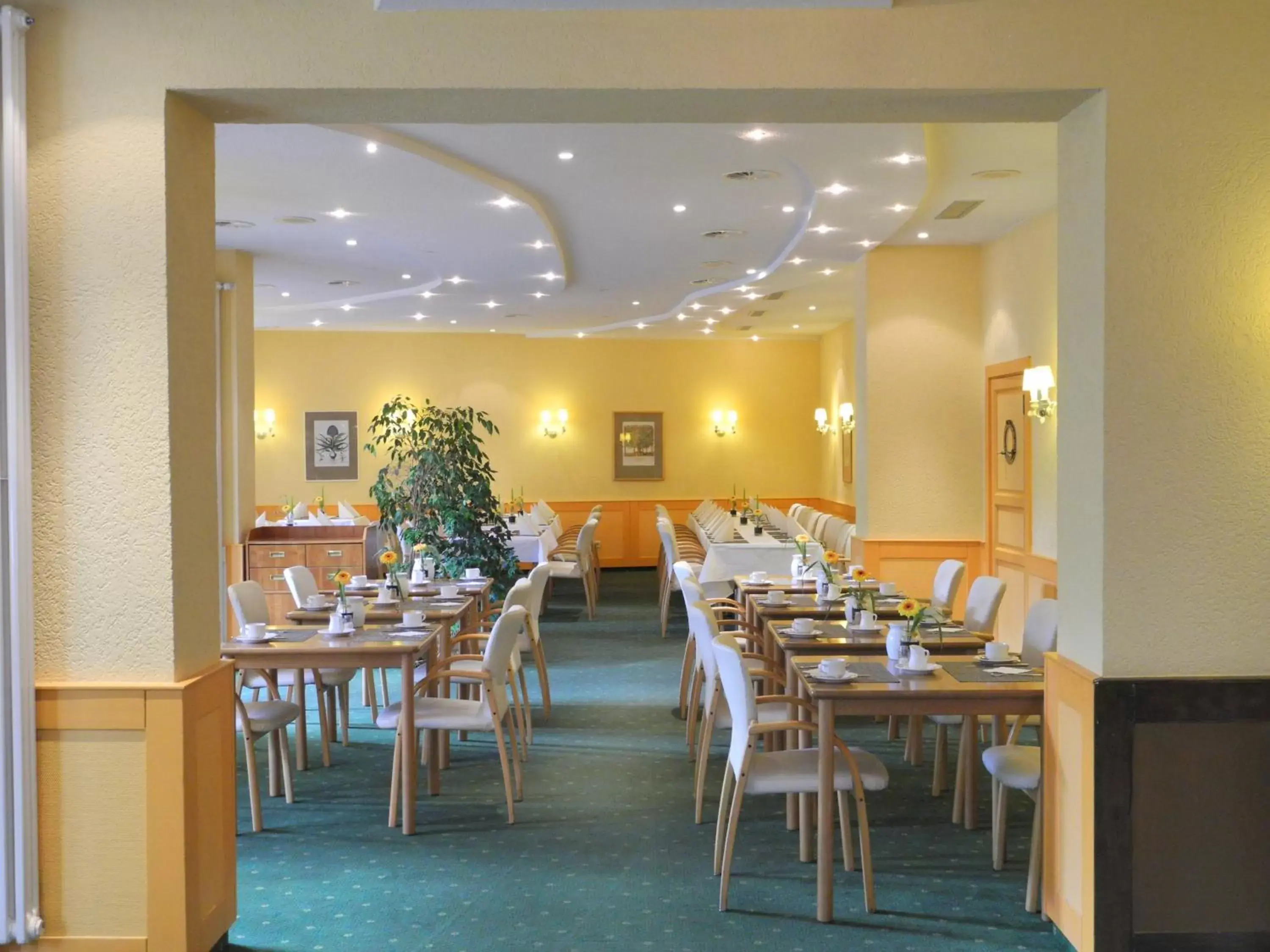 Restaurant/Places to Eat in Waldhotel Wandlitz